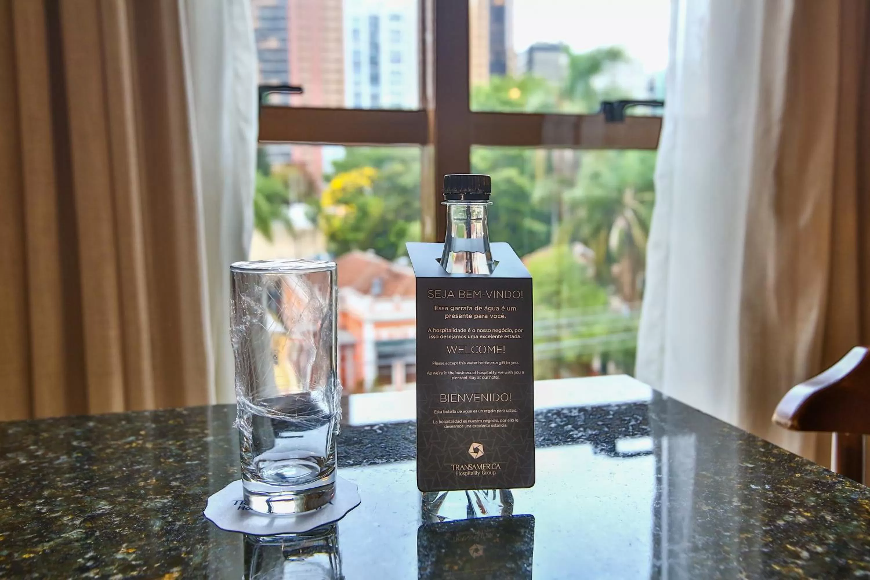 City view in Transamerica Executive Curitiba Batel