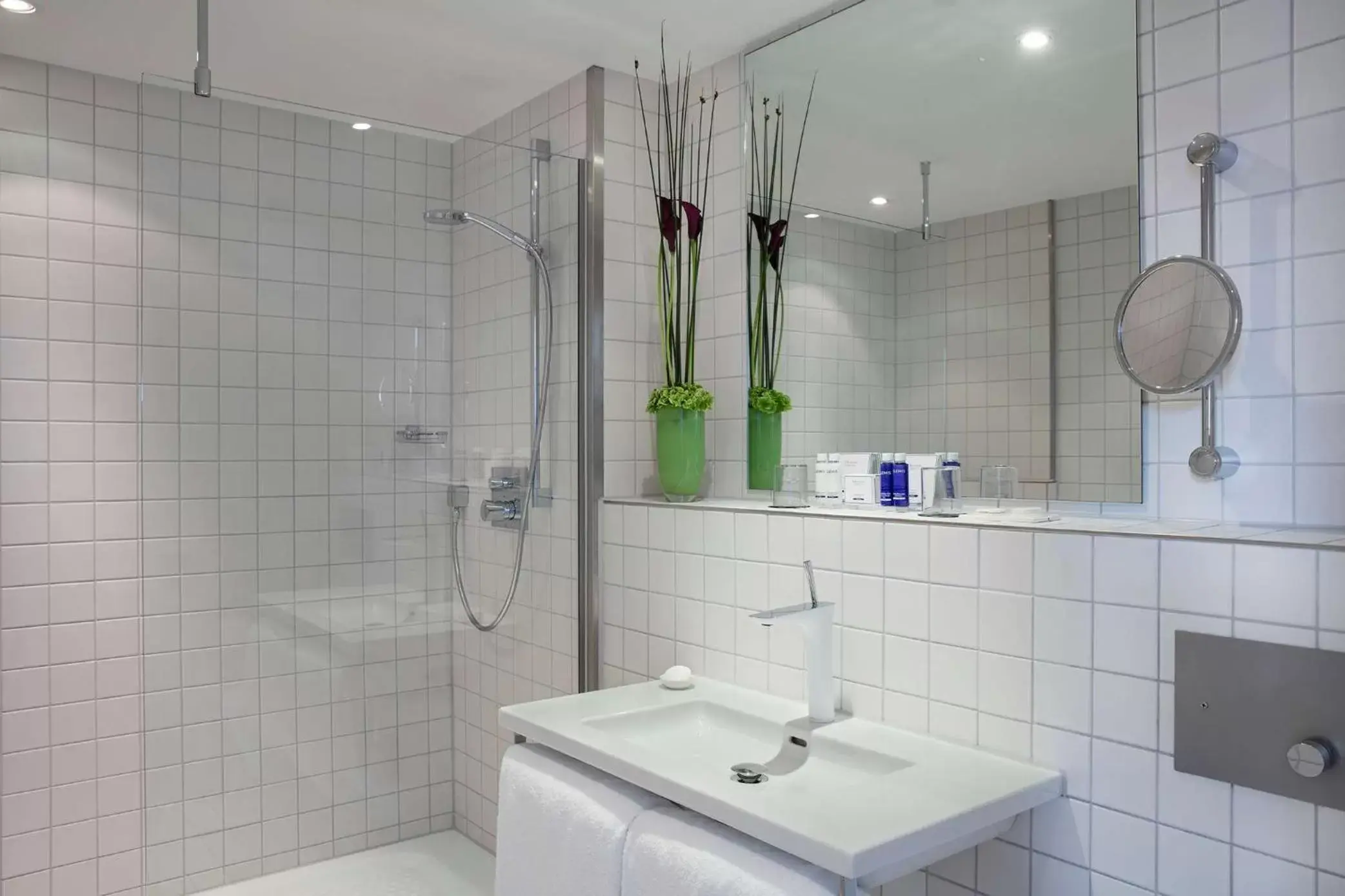 Bathroom in art'otel berlin mitte, Powered by Radisson Hotels
