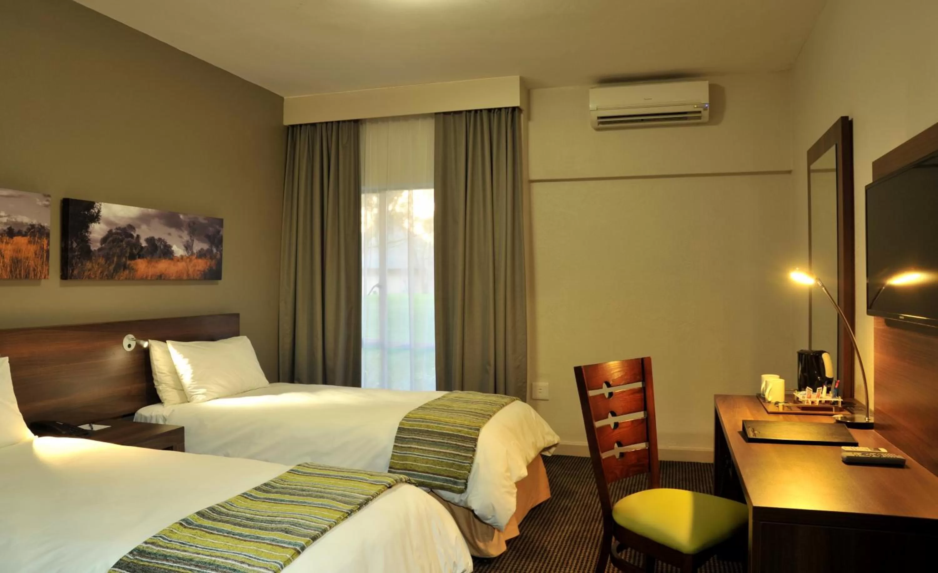 Bed in ANEW Hotel Hluhluwe