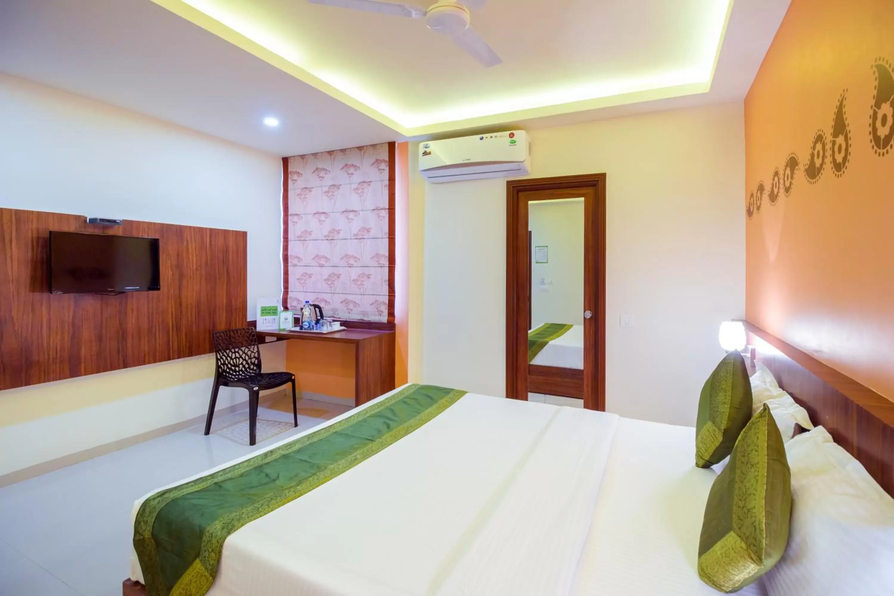 Bedroom, Bed in Itsy Hotels Arastu Inn Bedroom, Bed in Itsy Hotels Arastu Inn