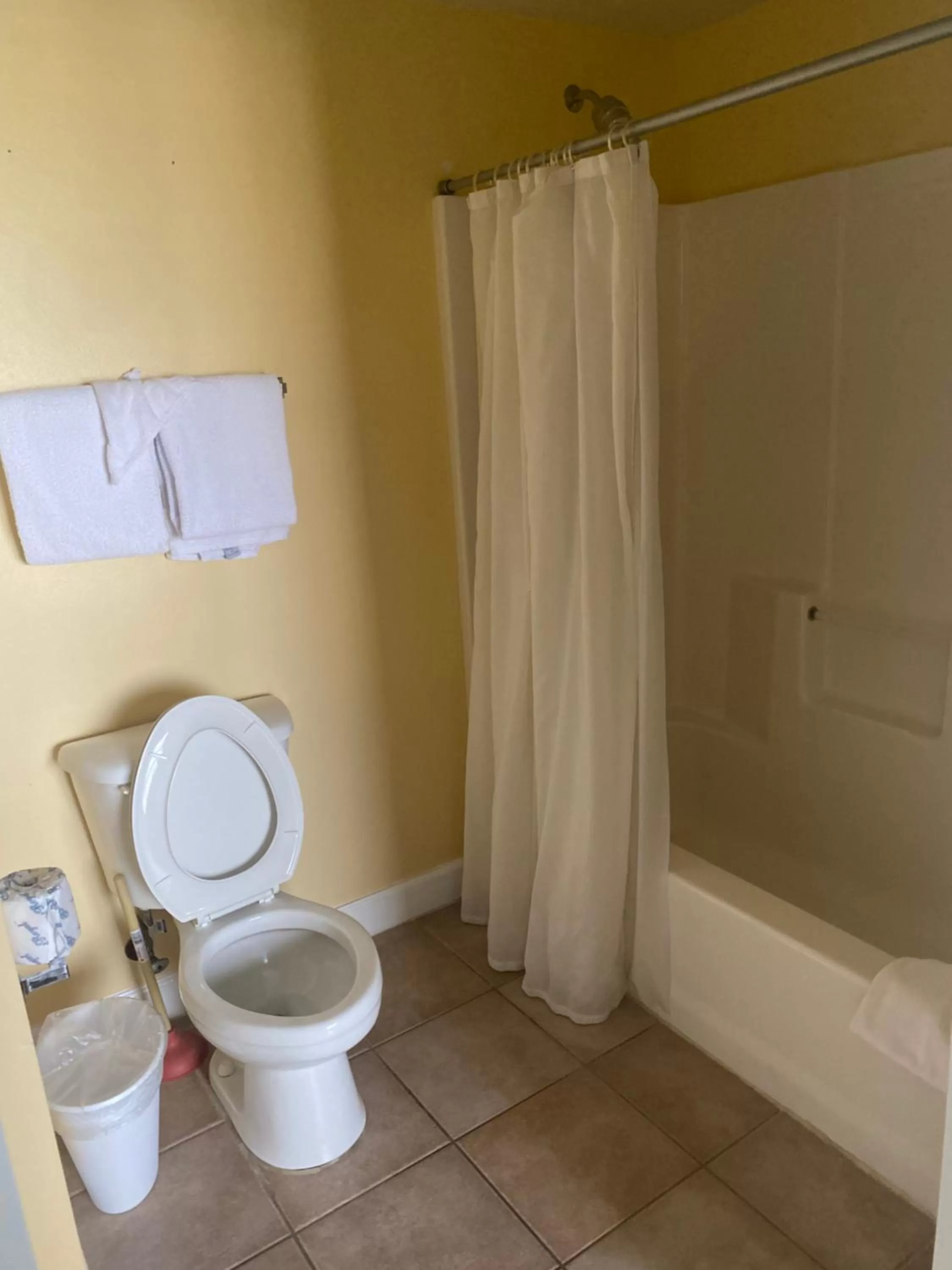 Bathroom in Shores of Panama Resort
