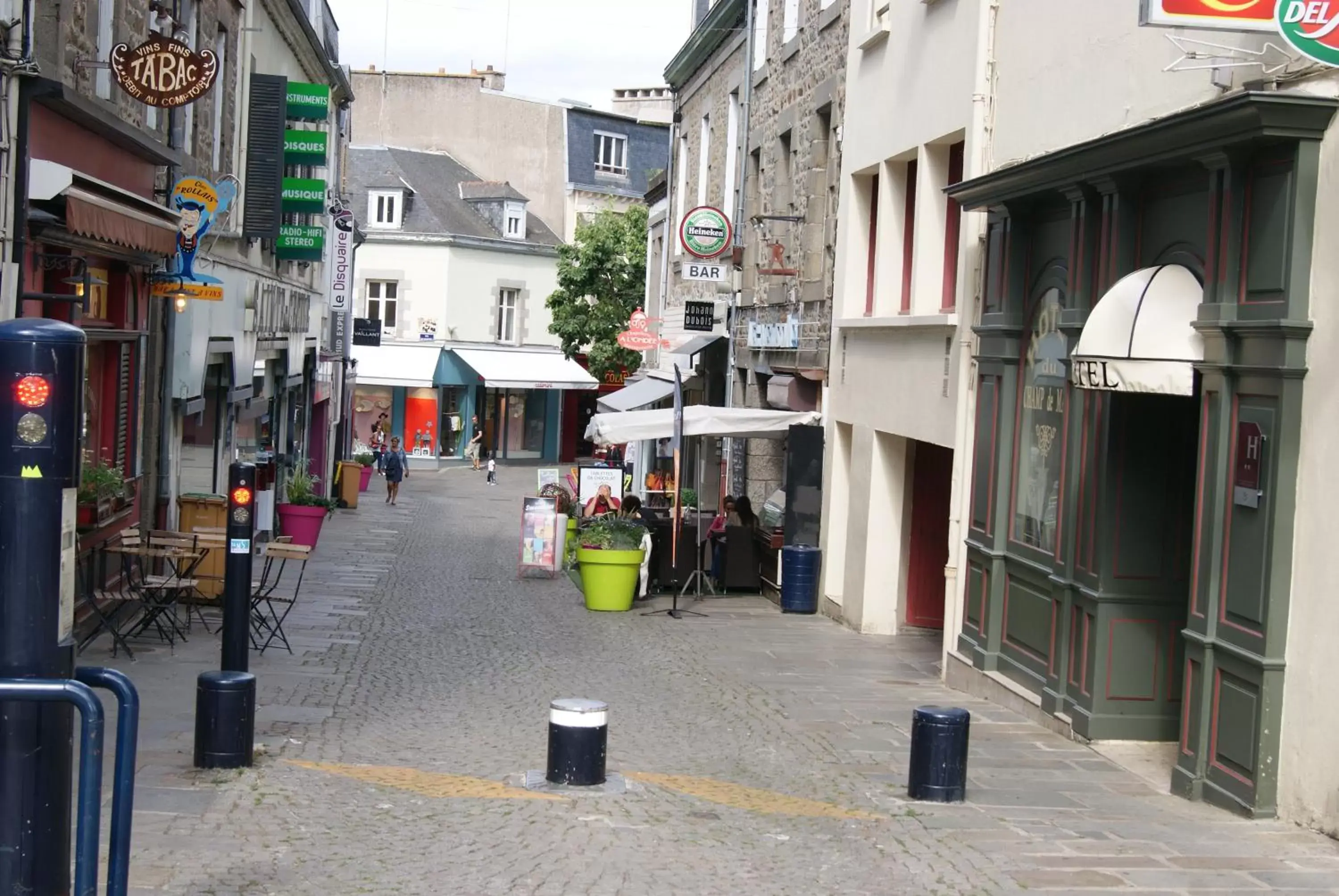 Neighbourhood, Neighborhood in Contact Hôtel du Champ de Mars de Saint-Brieuc