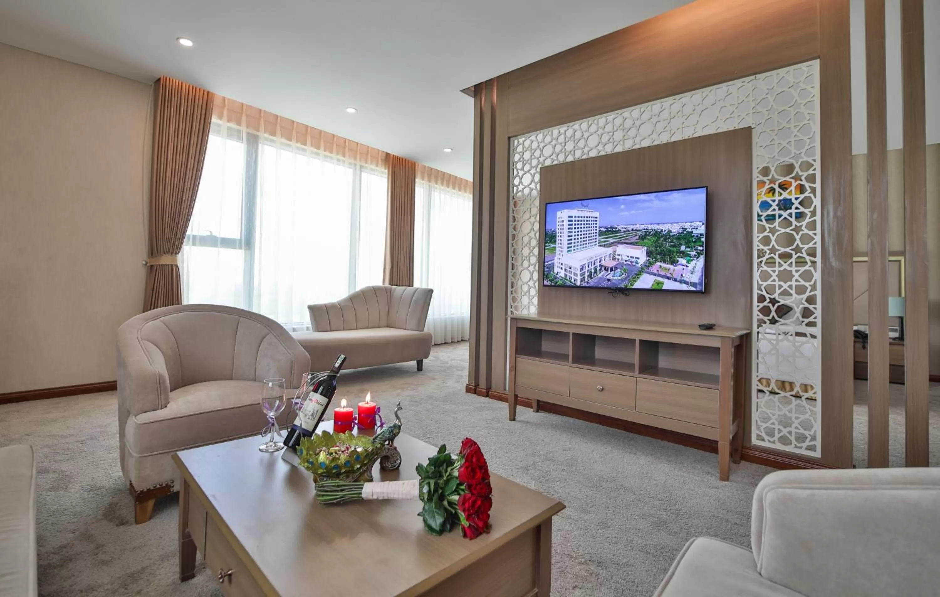 Communal lounge/ TV room in Muong Thanh Luxury Ca Mau Hotel