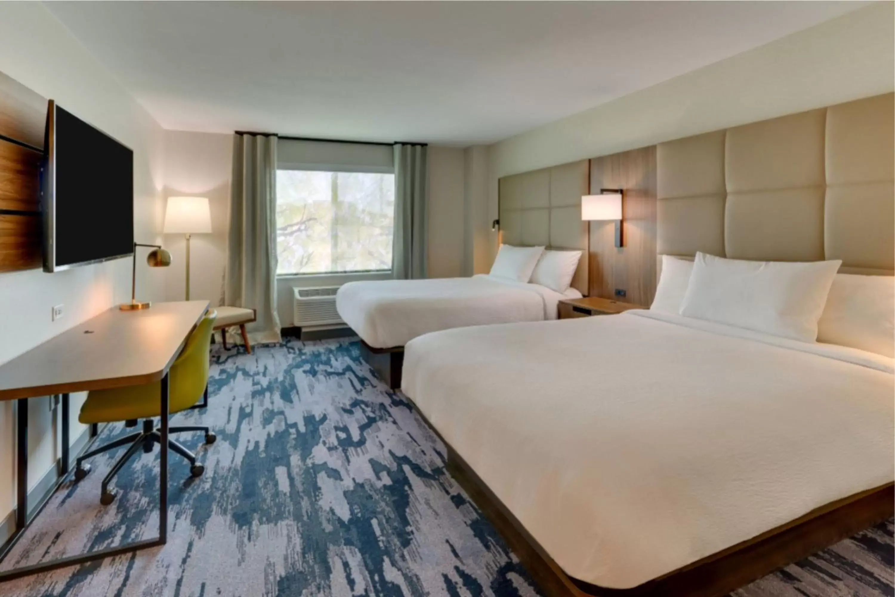 Photo of the whole room, Bed in Fairfield by Marriott Inn & Suites Dalton