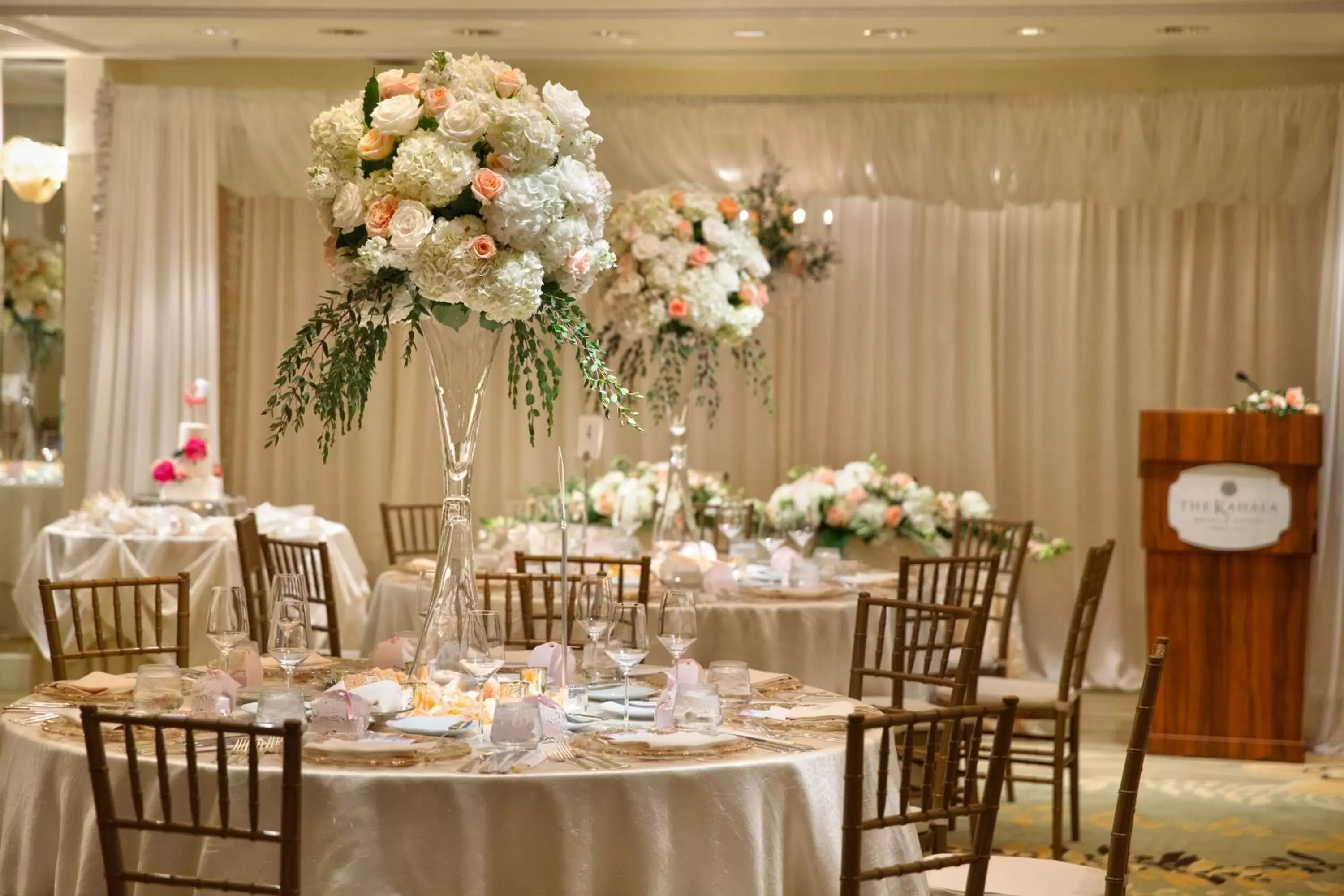 wedding, Restaurant/Places to Eat in The Kahala Hotel and Resort