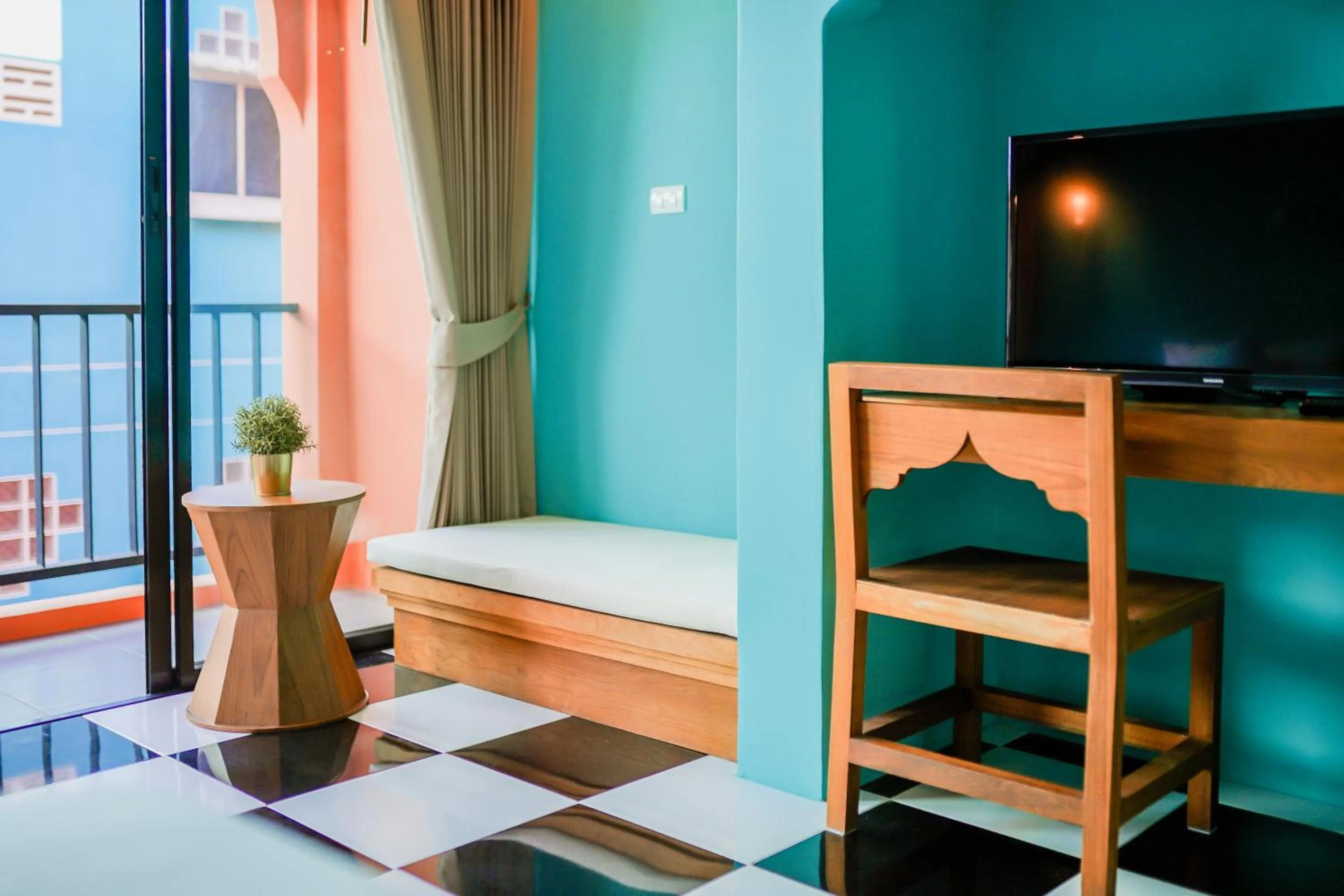 TV and multimedia, Bed in Khaleej Mass Hotel Patong