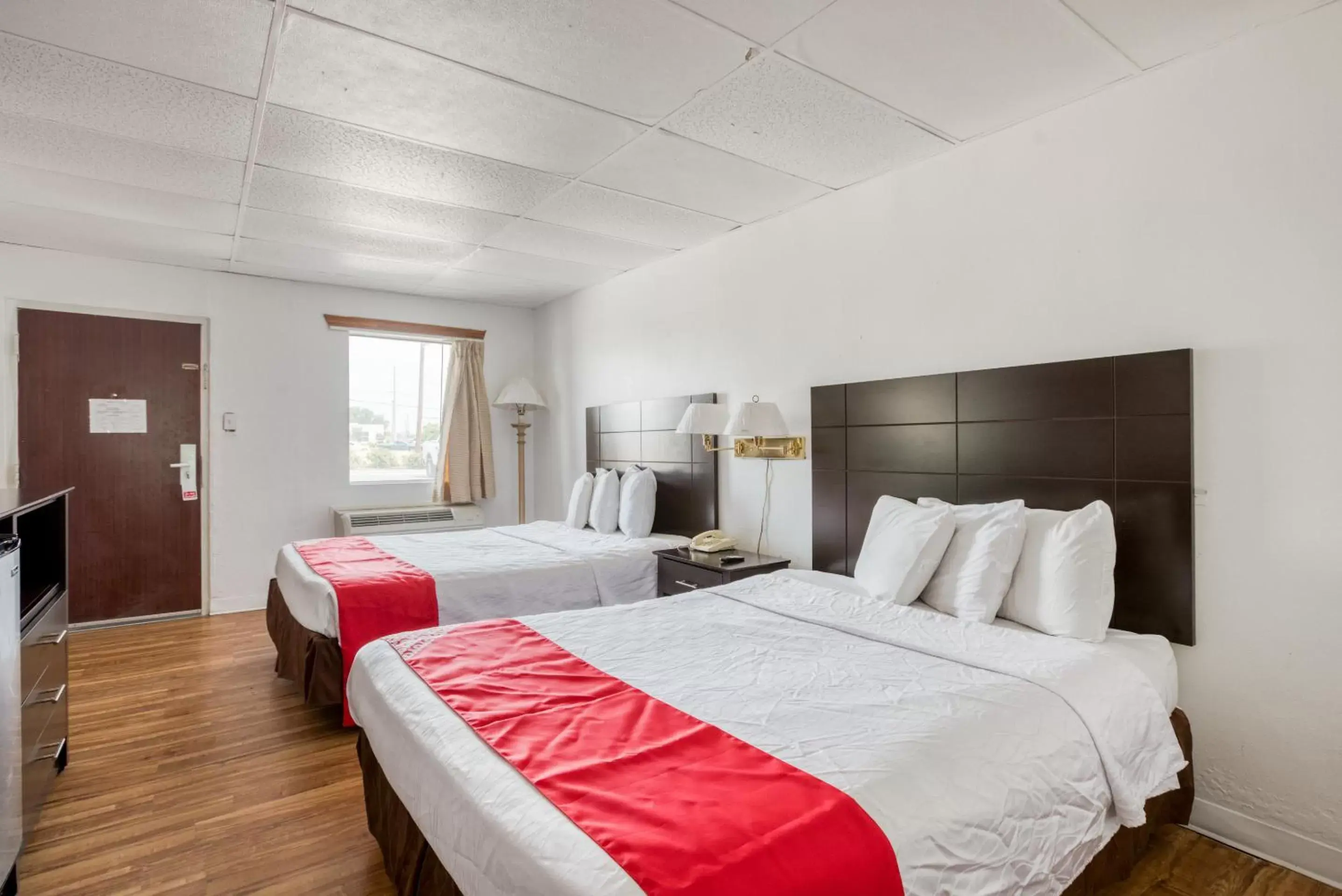 Bedroom, Bed in OYO Hotel San Antonio Lackland Air Force Base West