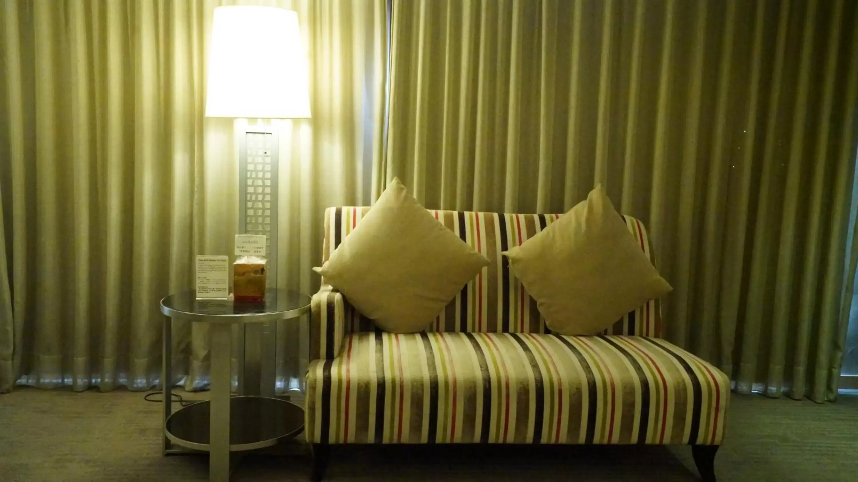 Seating Area in City Suites-Taipei Nanxi