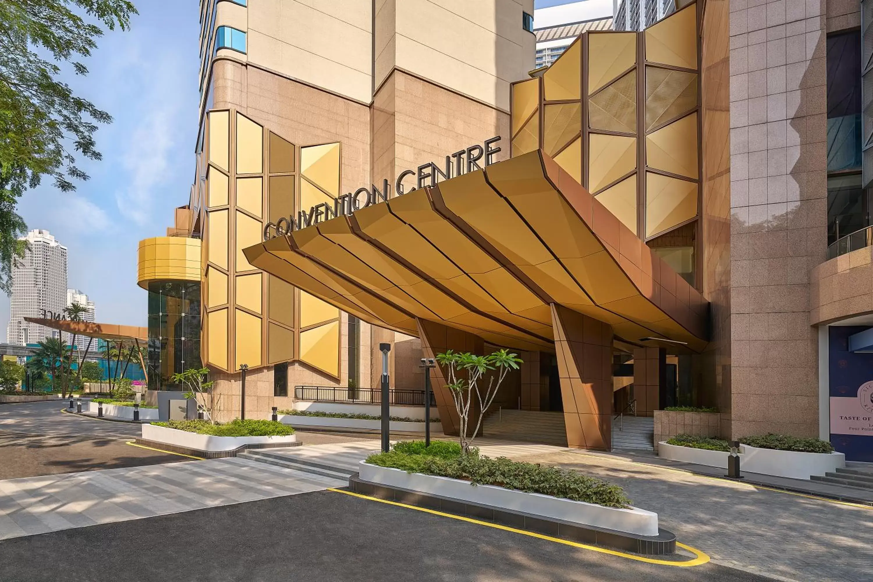 Facade/entrance, Swimming Pool in Renaissance Kuala Lumpur Hotel & Convention Centre