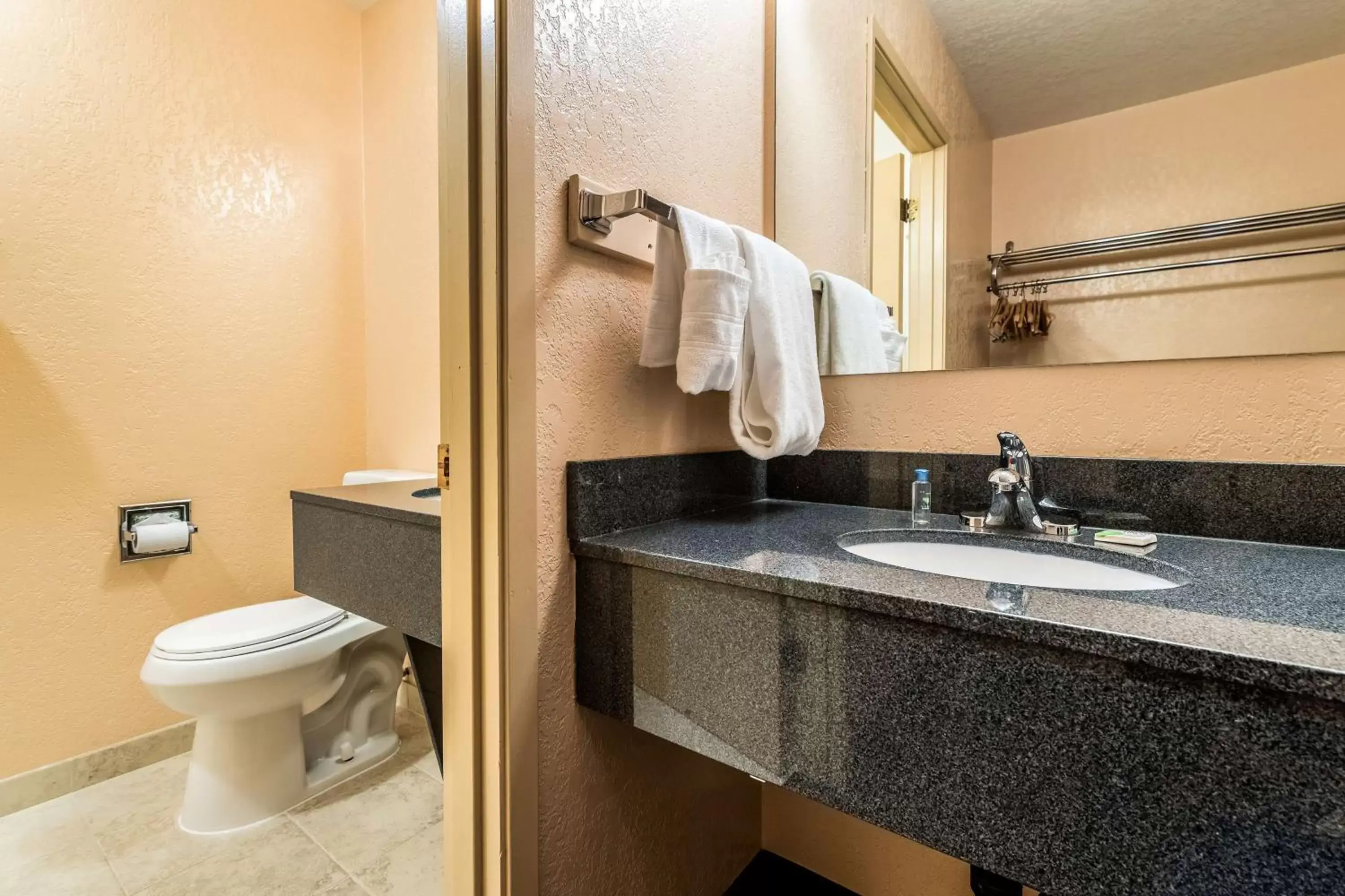 Bathroom in SureStay Hotel by Best Western Wenatchee