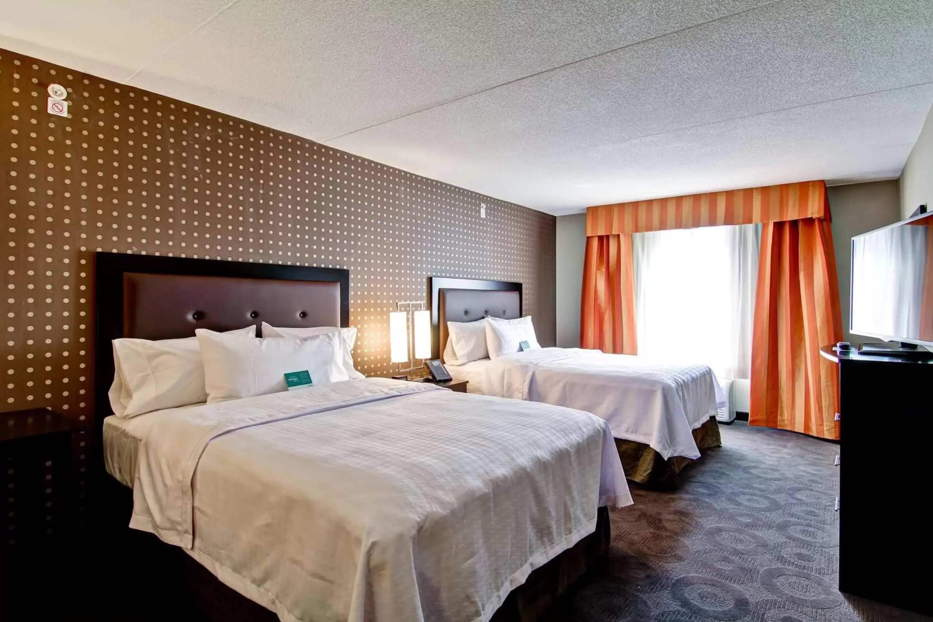 Bedroom, Bed in Homewood Suites by Hilton Toronto-Ajax