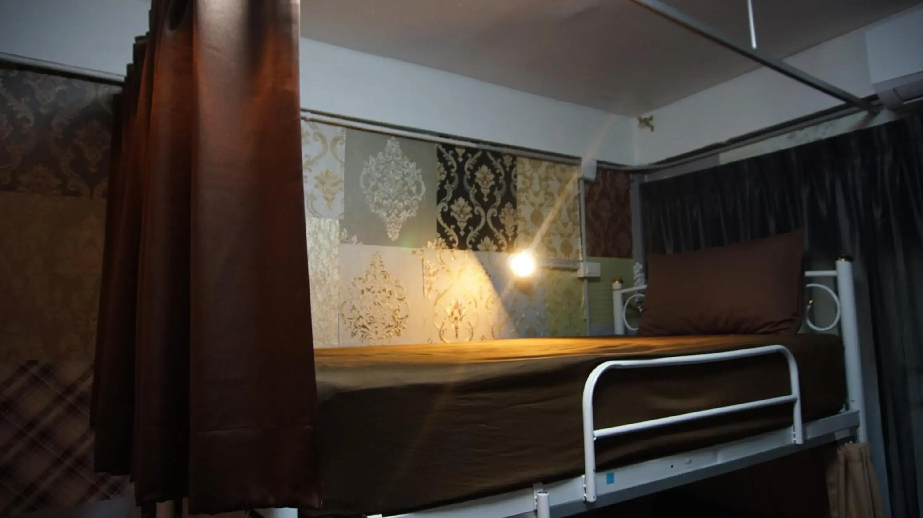 bunk bed, Bed in Decor Do Hostel