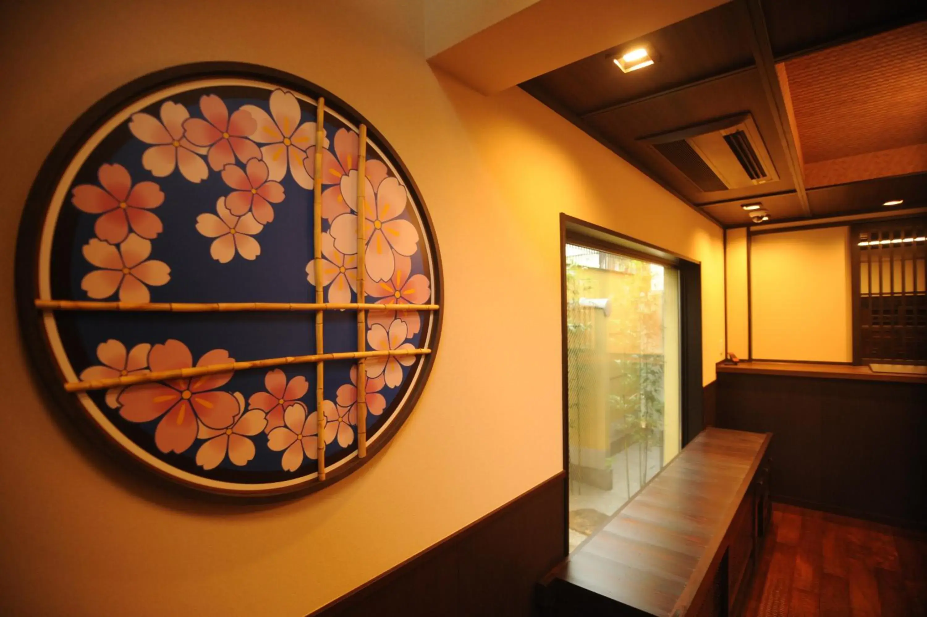Lobby or reception in Kyoto Takasegawa Bettei
