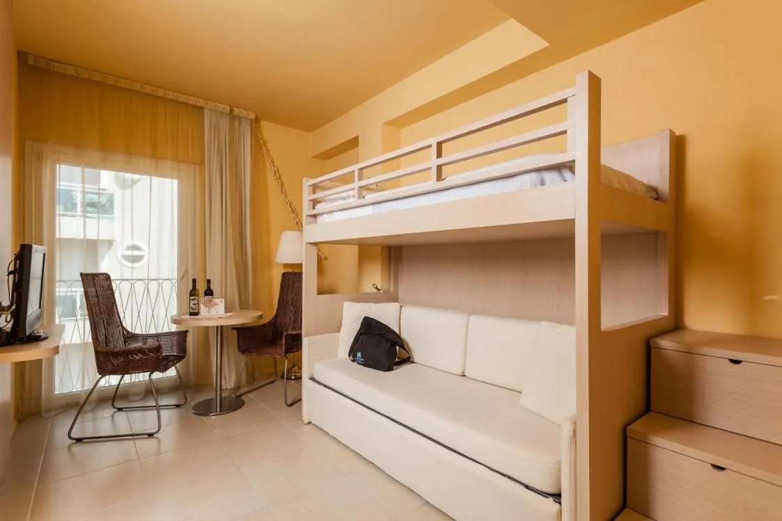 Photo of the whole room, Bed in Hotel Resort Marinella