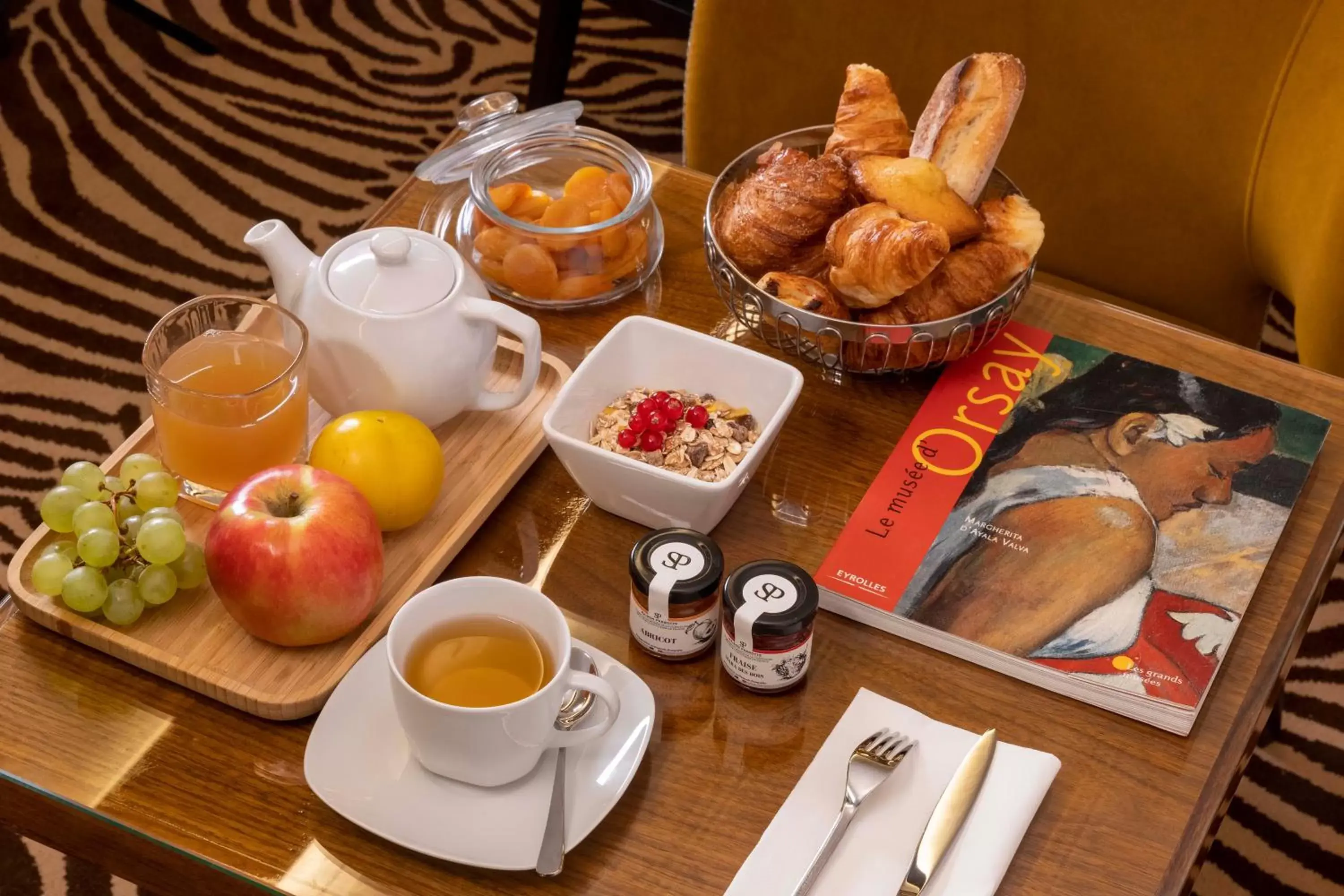Continental breakfast, Breakfast in Hotel Sleeping Belle