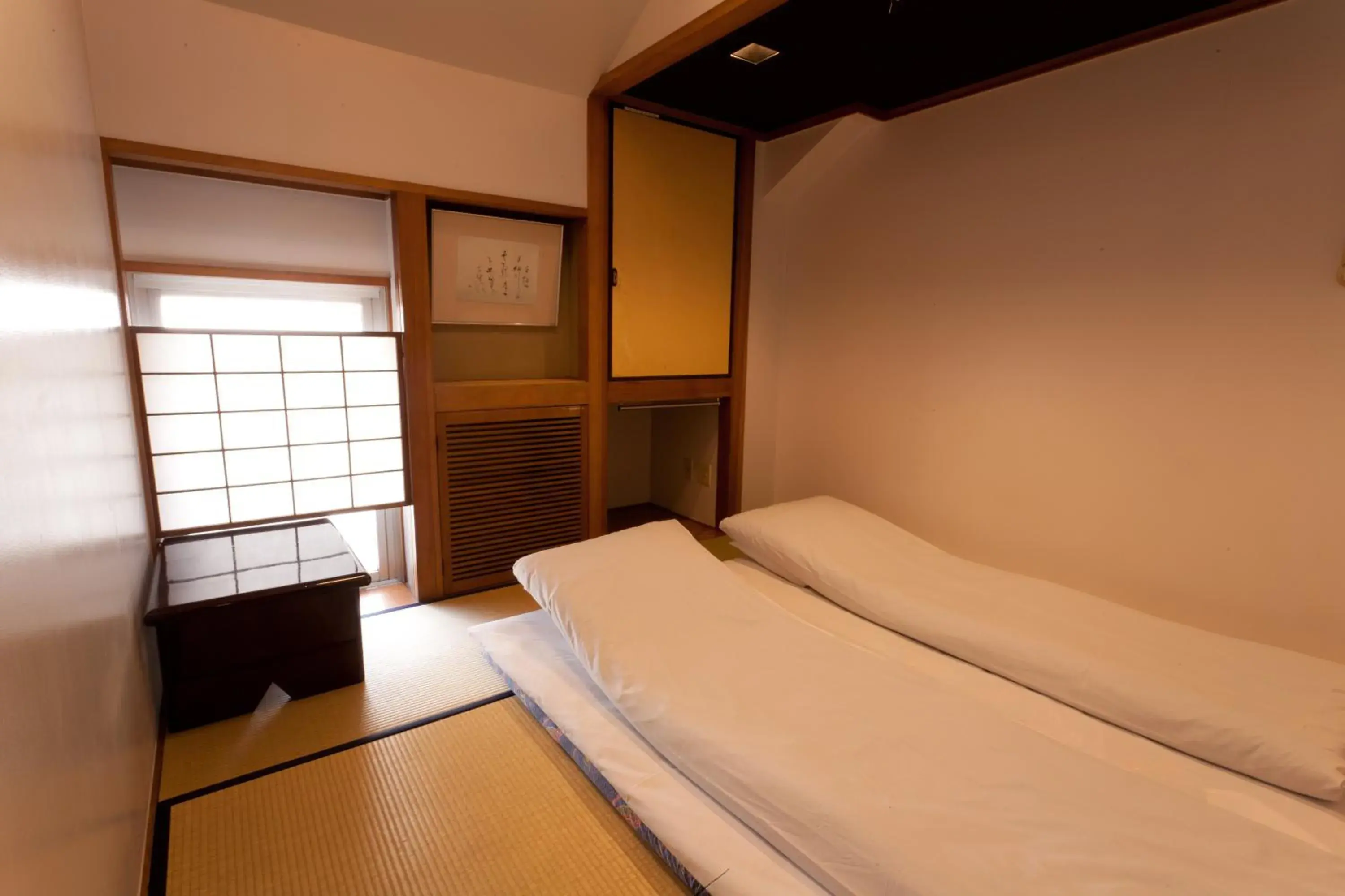 Photo of the whole room, Bed in Kimi Ryokan