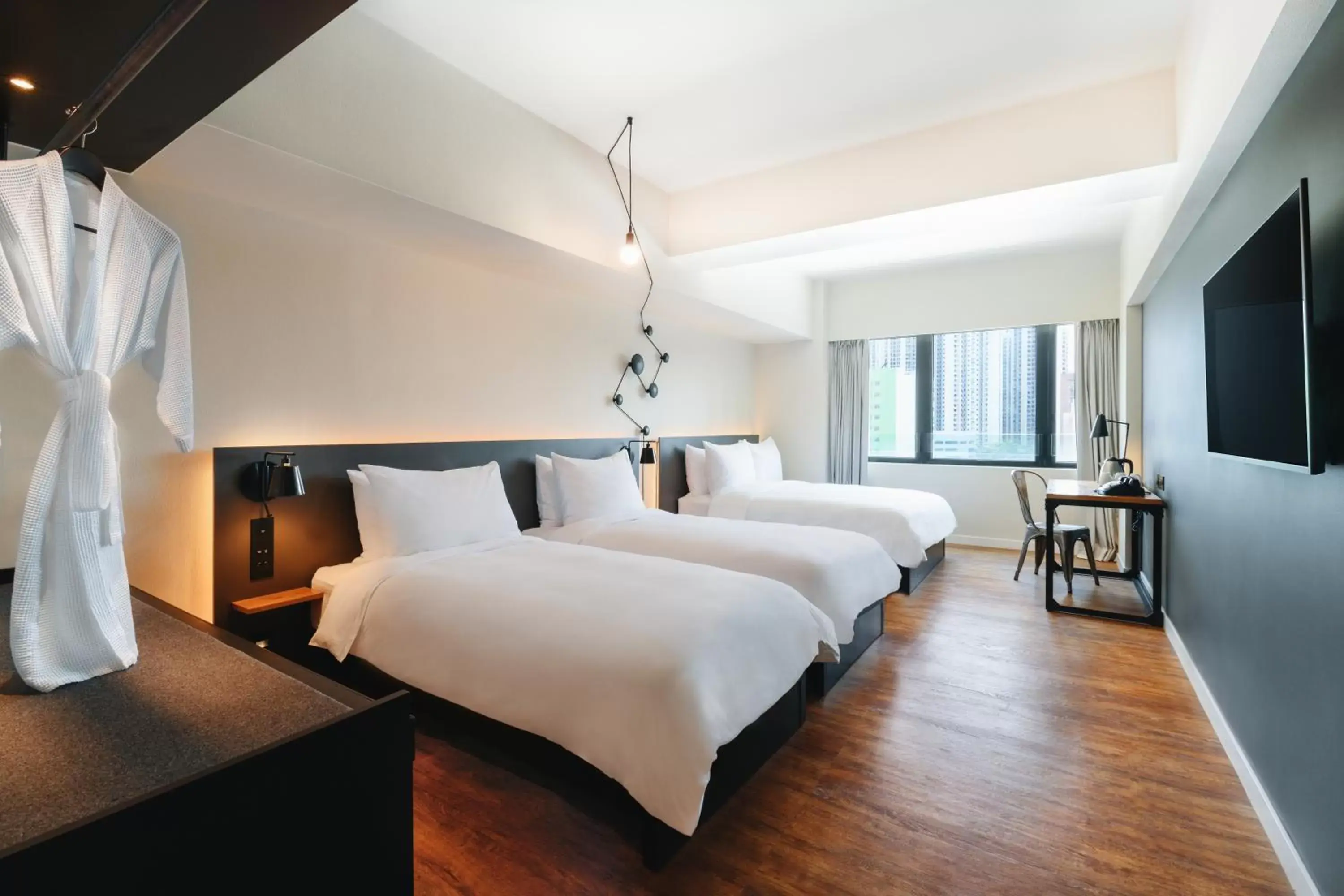 Bed in Pentahotel Hong Kong, Tuen Mun