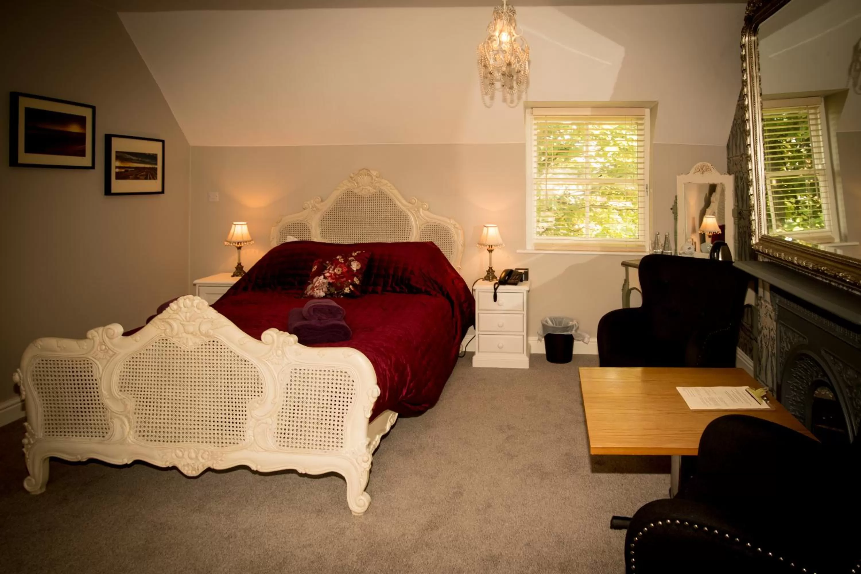 Photo of the whole room, Bed in Brockley Hall Hotel