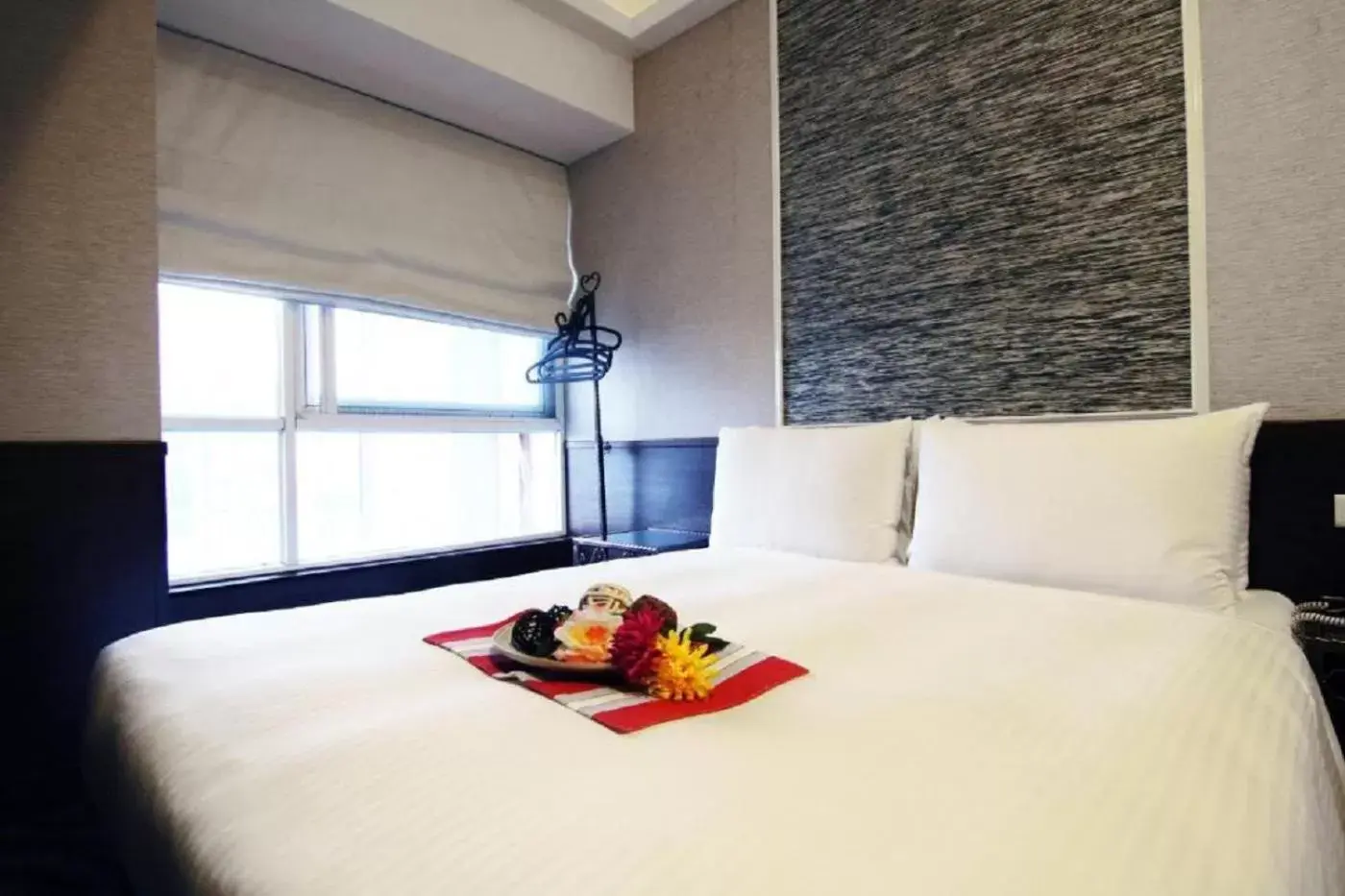 On site, Bed in Hotel 6 - Ximen