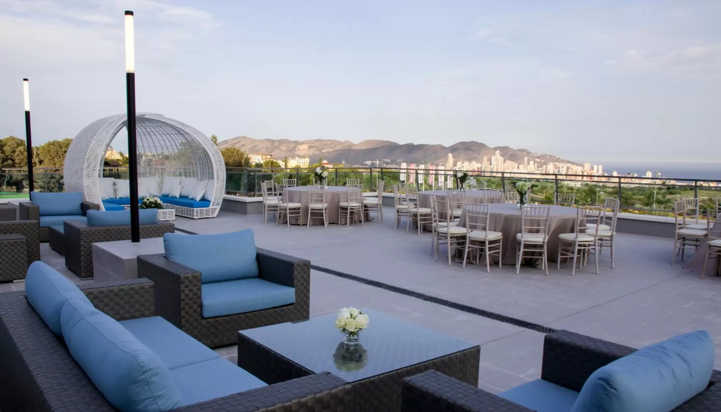 Balcony/Terrace, Patio/Outdoor Area in Grand Luxor Hotel