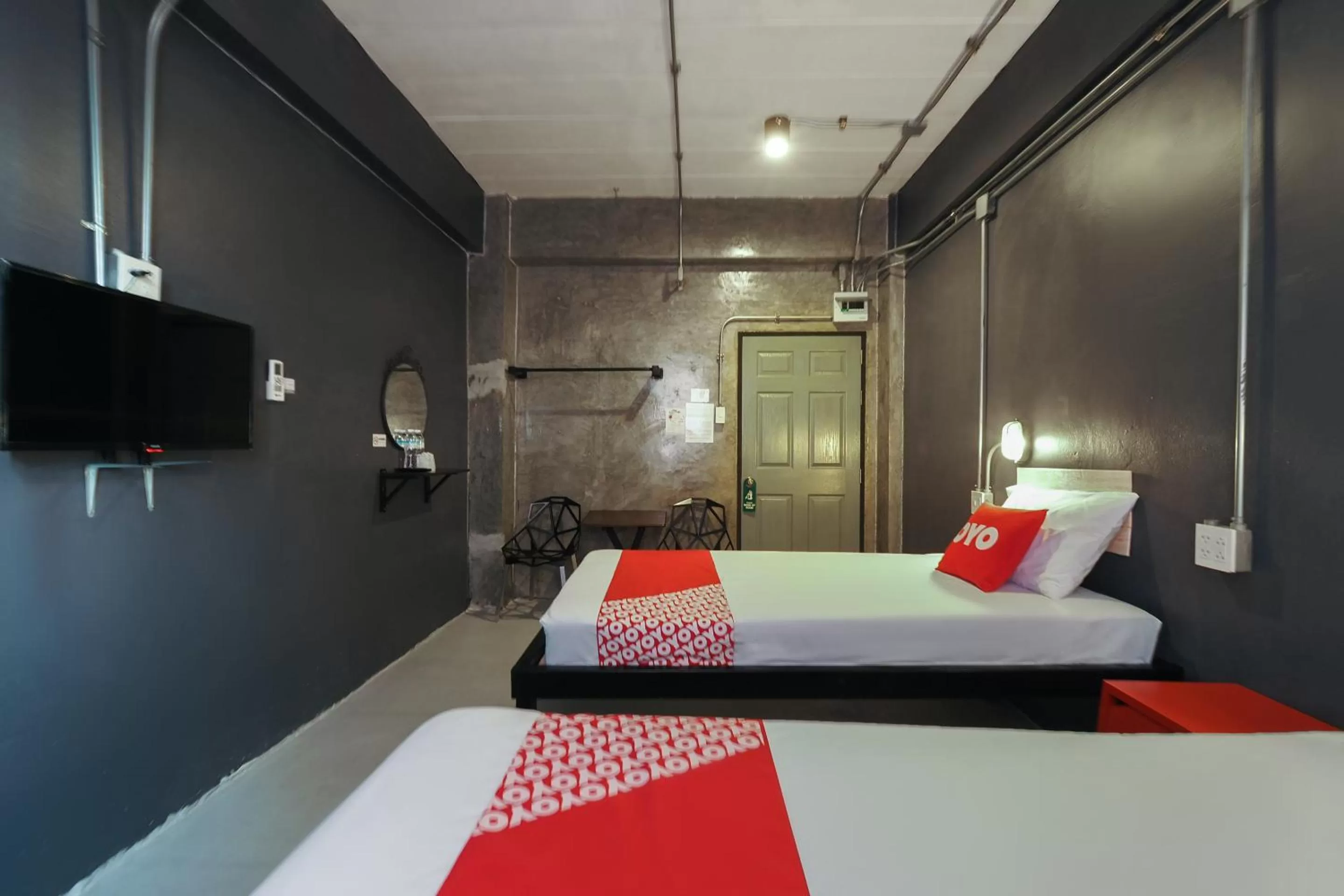 Bedroom, Bed in Super OYO 75332 Vm1 Hostel