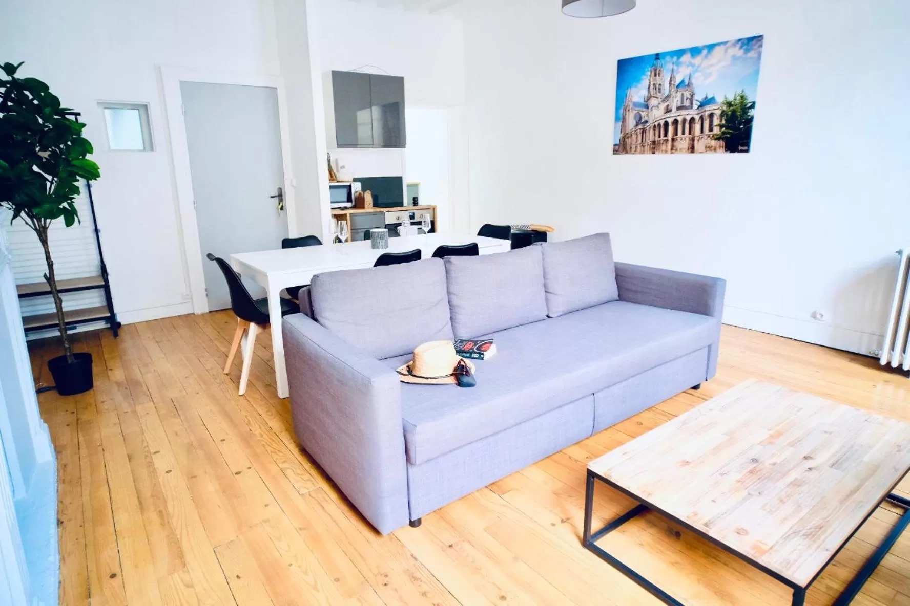 Seating Area in City Affaire : Bayeux Omaha