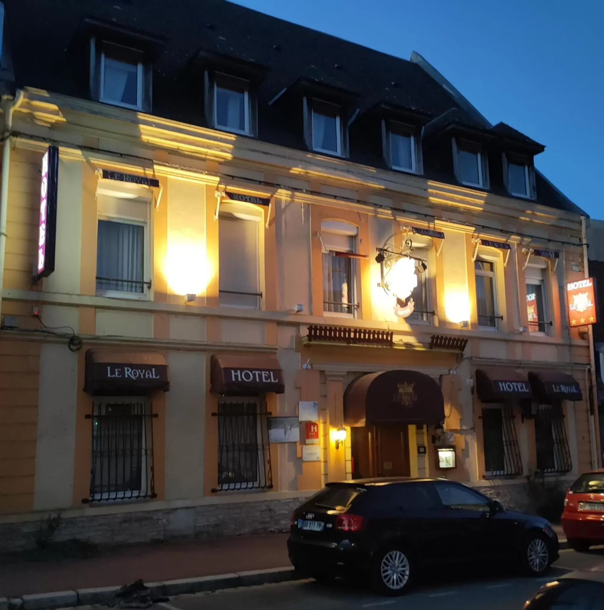 Property Building in Le Royal Hôtel