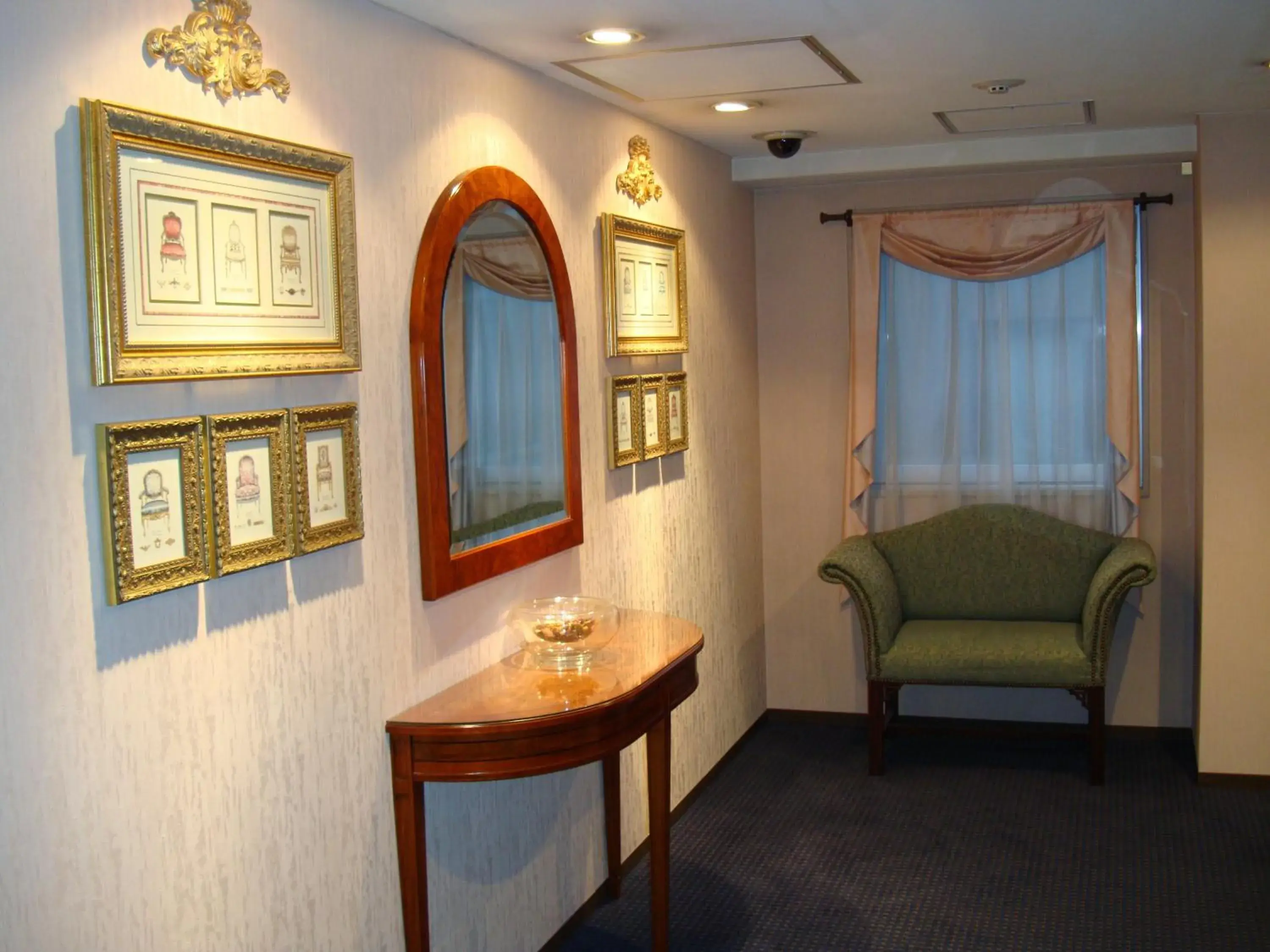 Decorative detail, Seating Area in Dukes Hotel Hakata