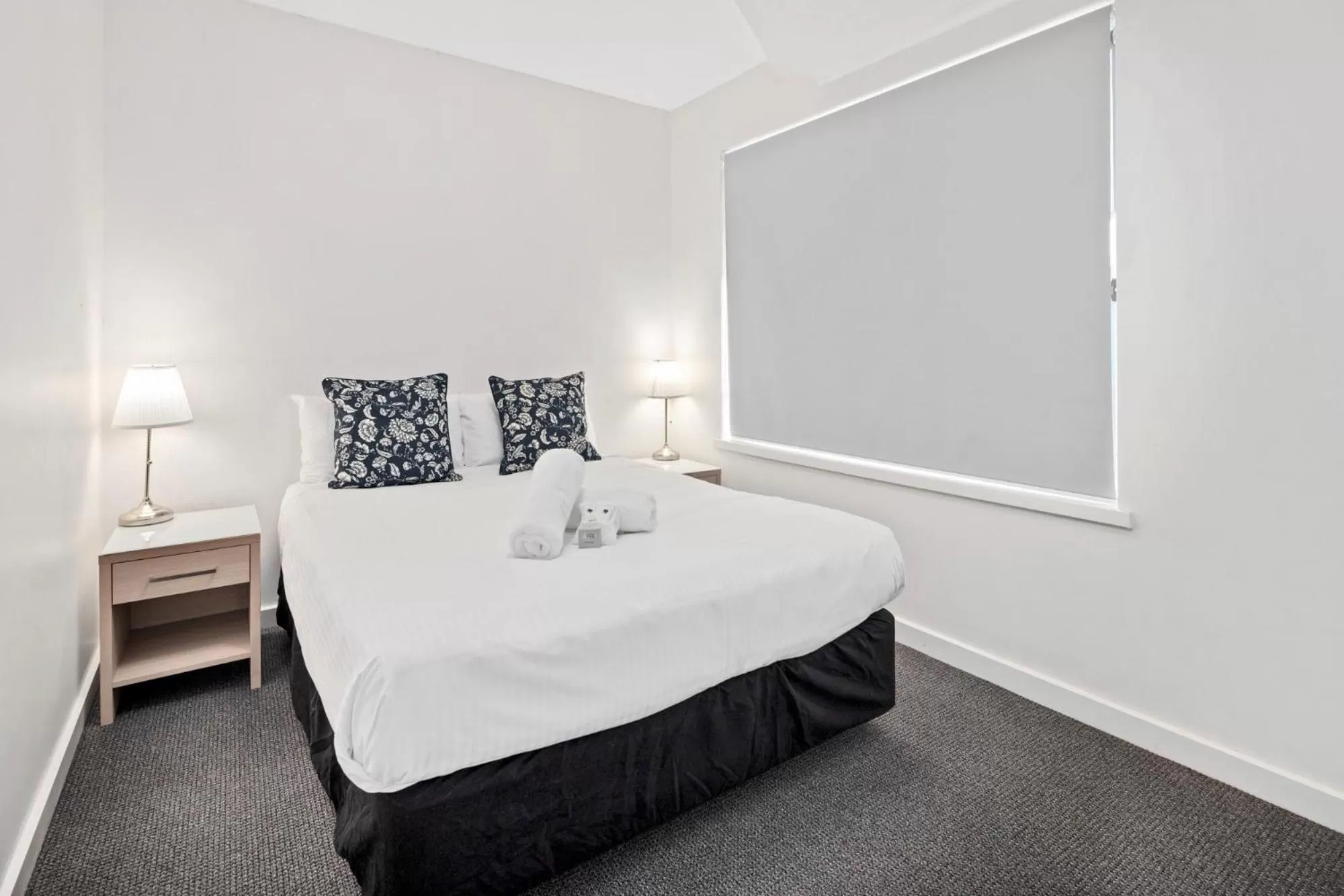 Bedroom, Bed in Batemans Bay Lodge
