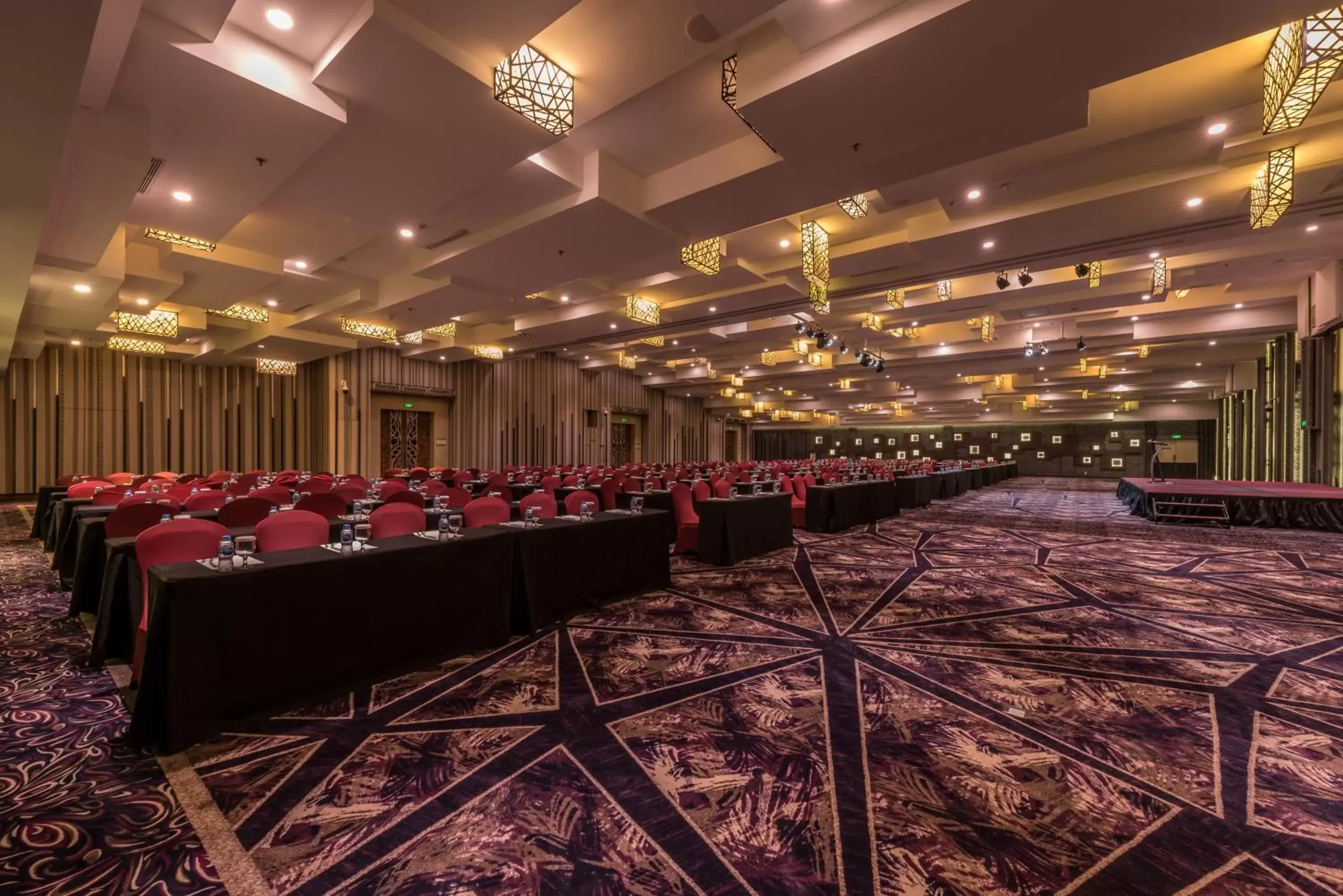 Business facilities, Banquet Facilities in Holiday Inn Cikarang Jababeka, an IHG Hotel