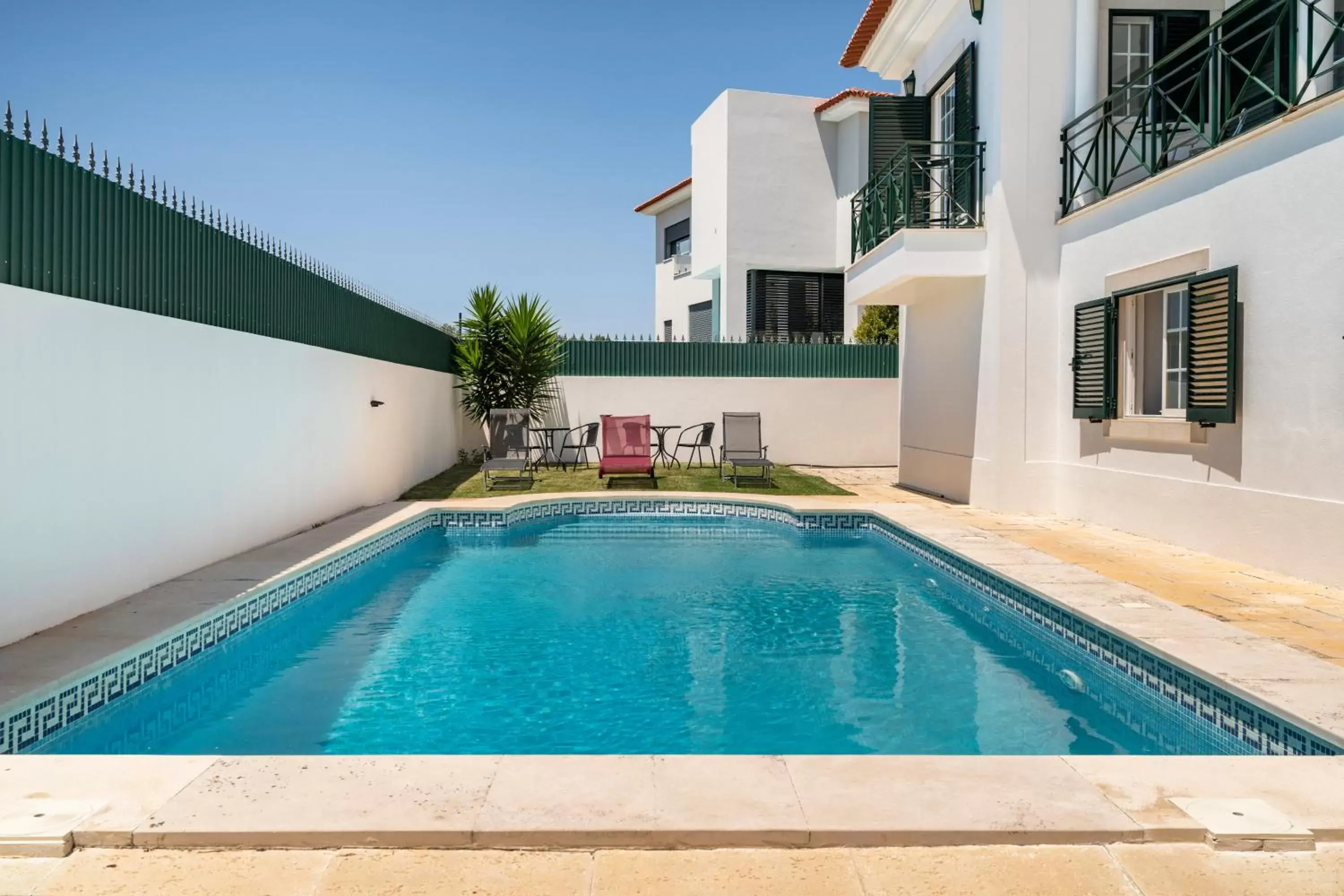 Swimming Pool in Villa Privée Cascais