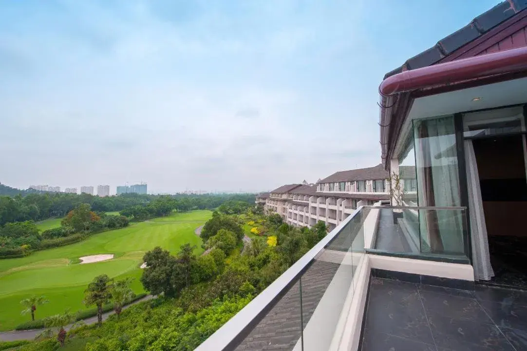 Golfcourse in Mission Hills Hotel Resorts Shenzhen