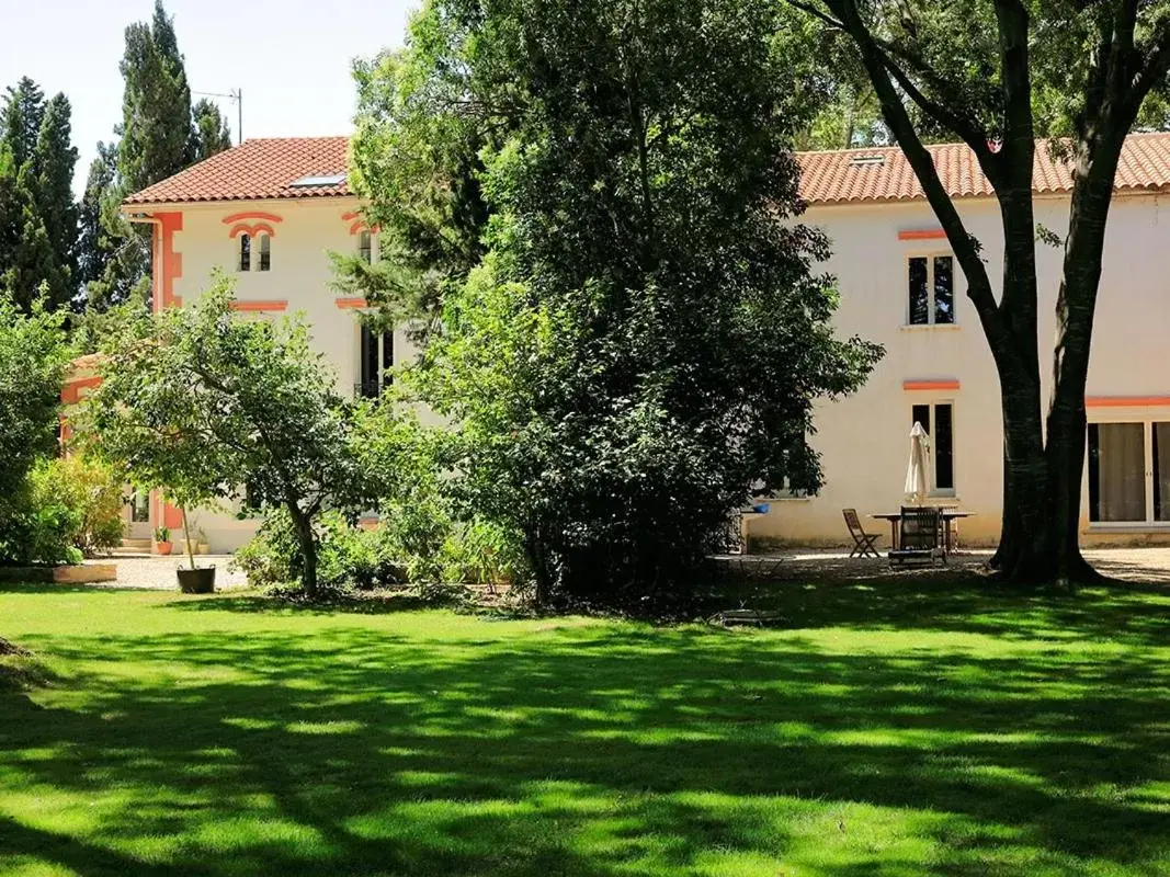 Property Building in Domaine Castell de Blés