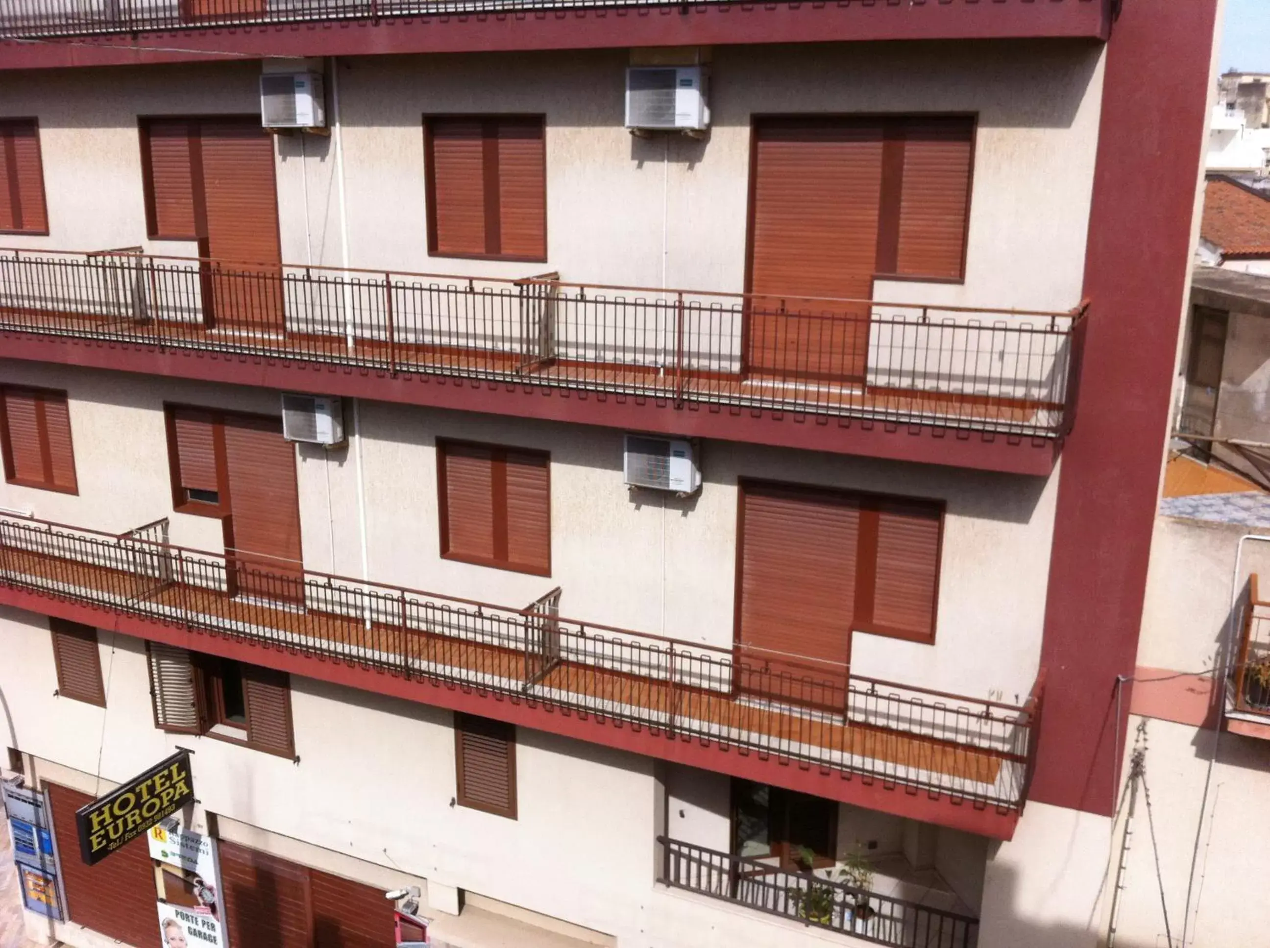 Property Building in Albergo Europa