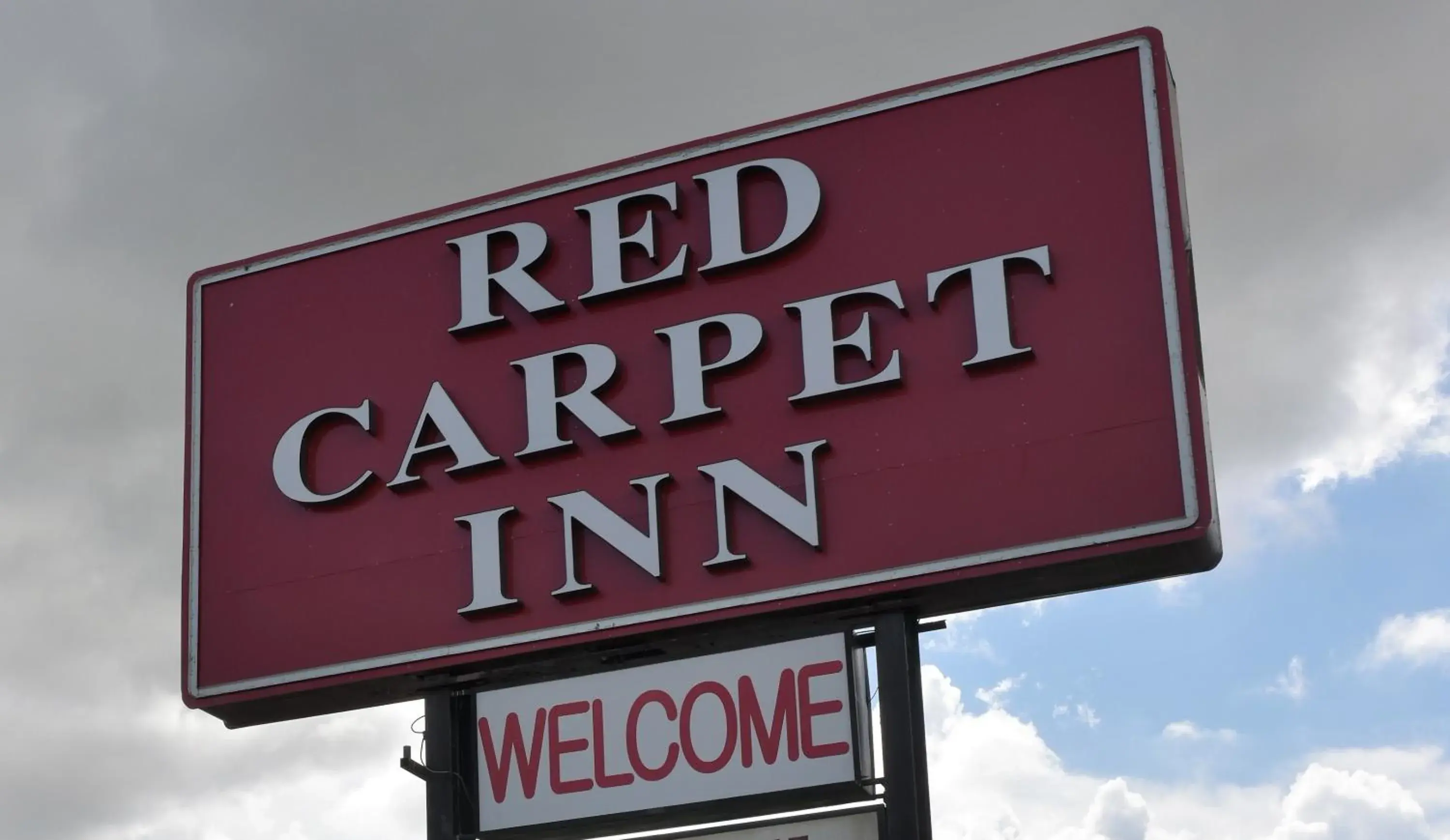 Red Carpet Inn