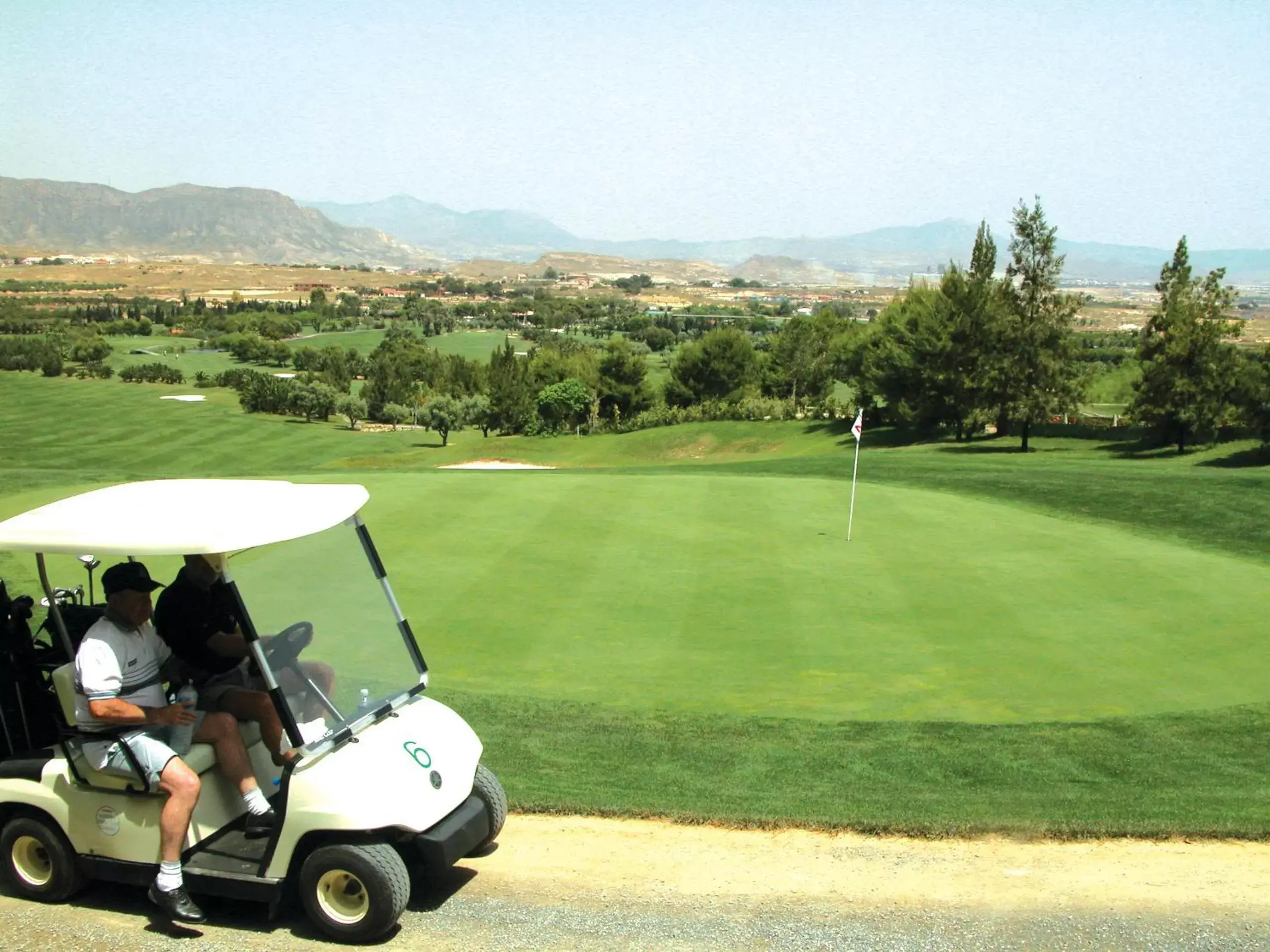 People, Golf in El Plantío Golf Resort