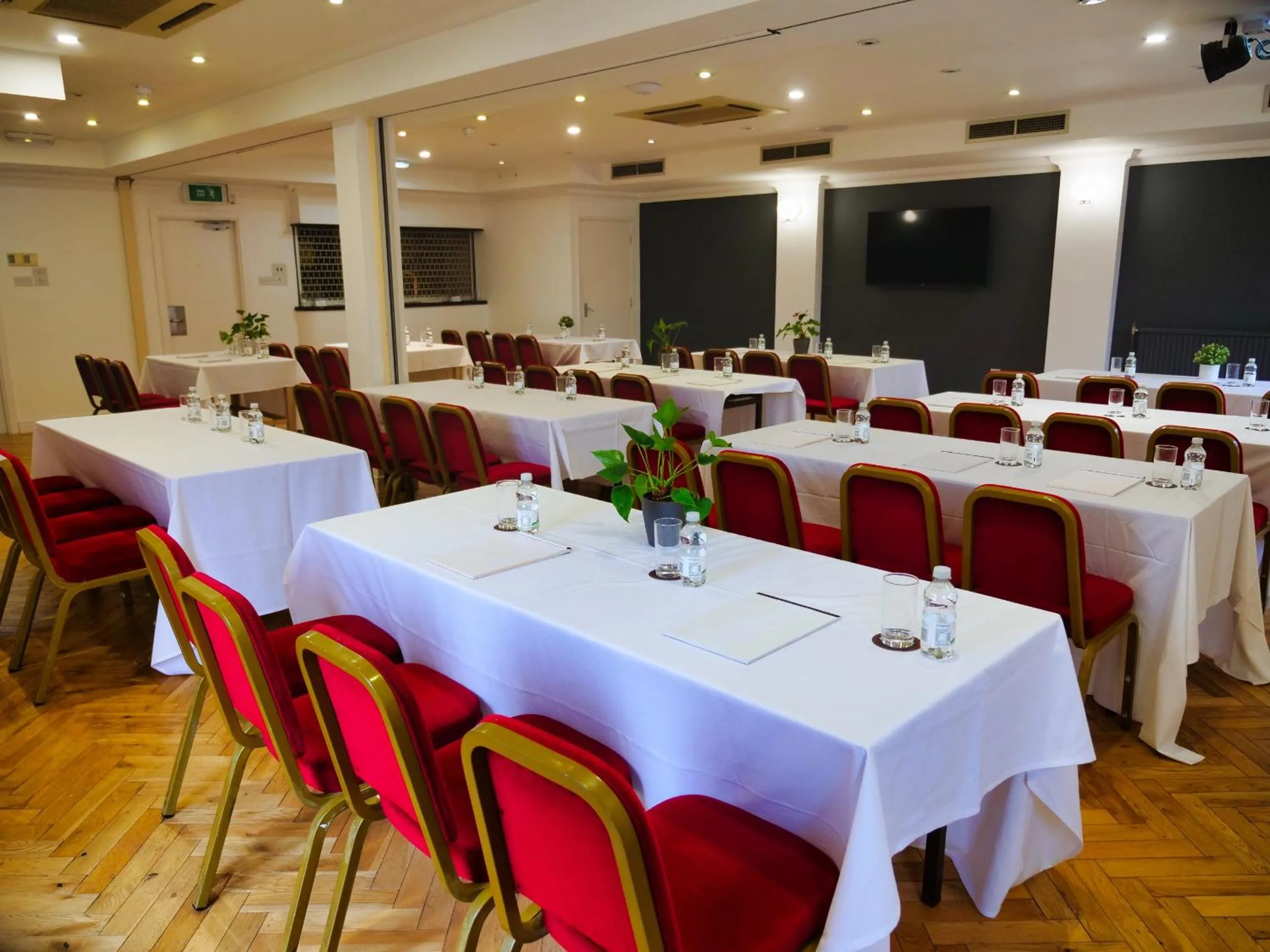 Property building in Hamlet Hotels Maidstone