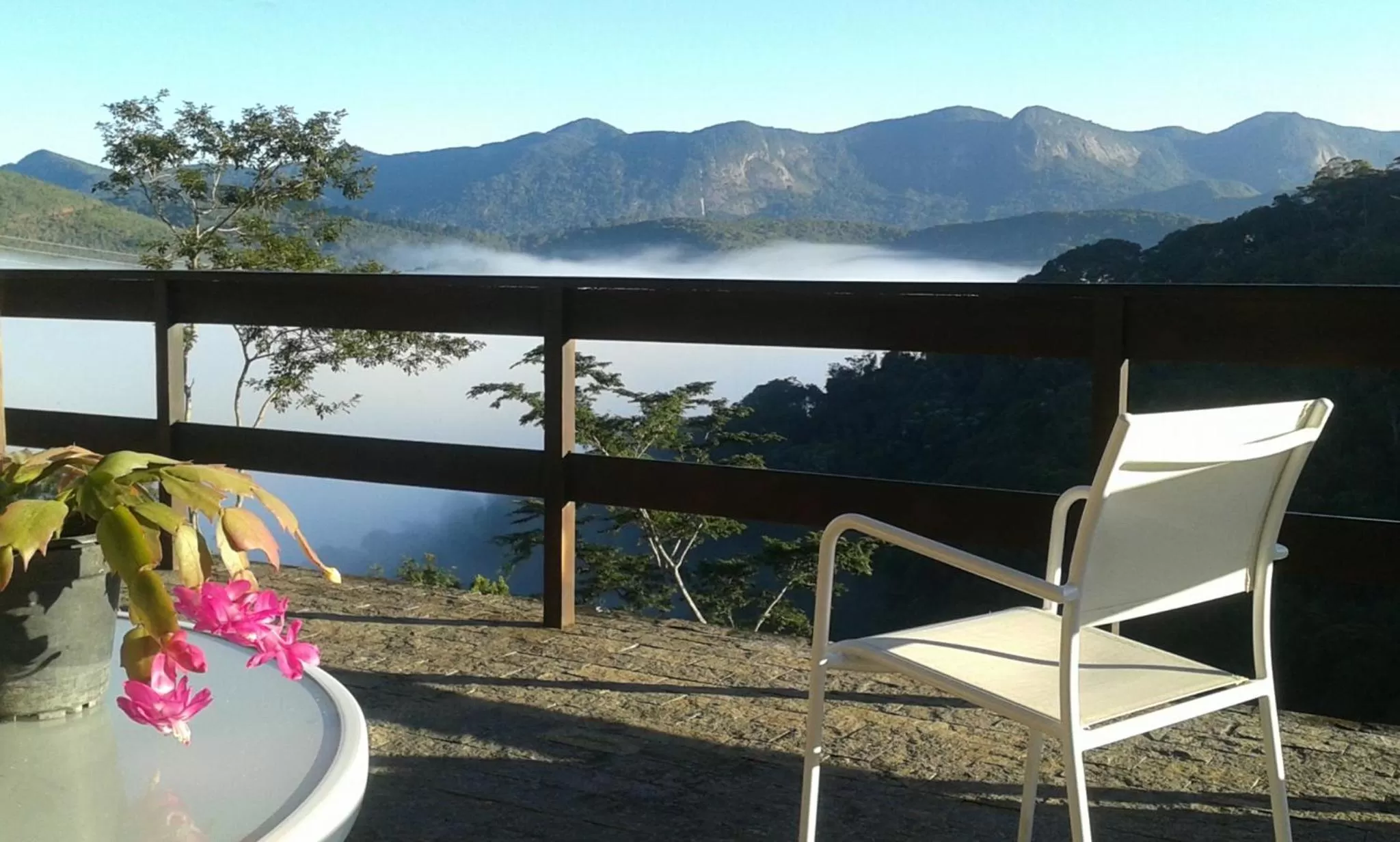 Pousada R.N.C. Nosso Paraíso