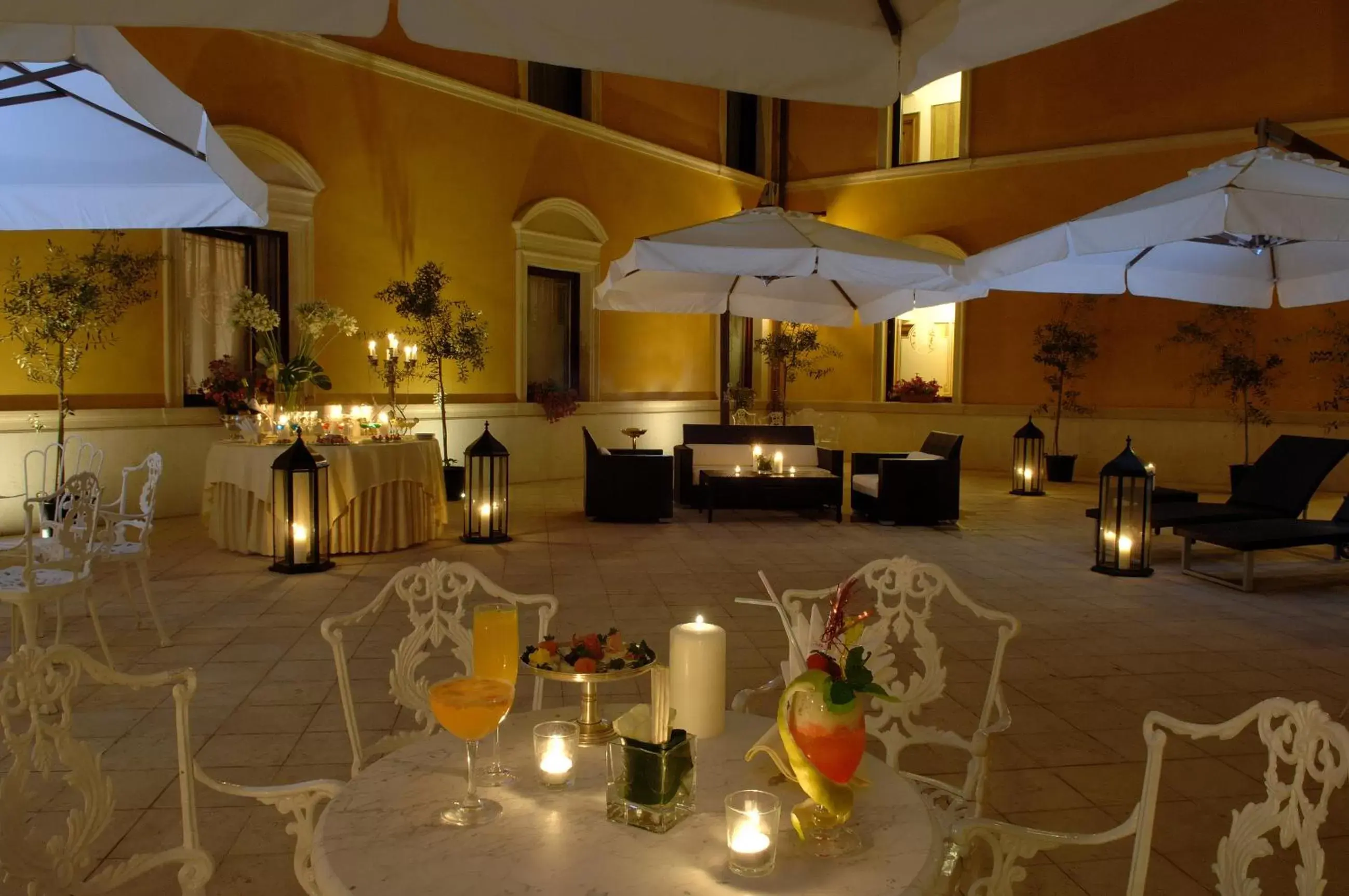 Balcony/Terrace in Due Torri Hotel