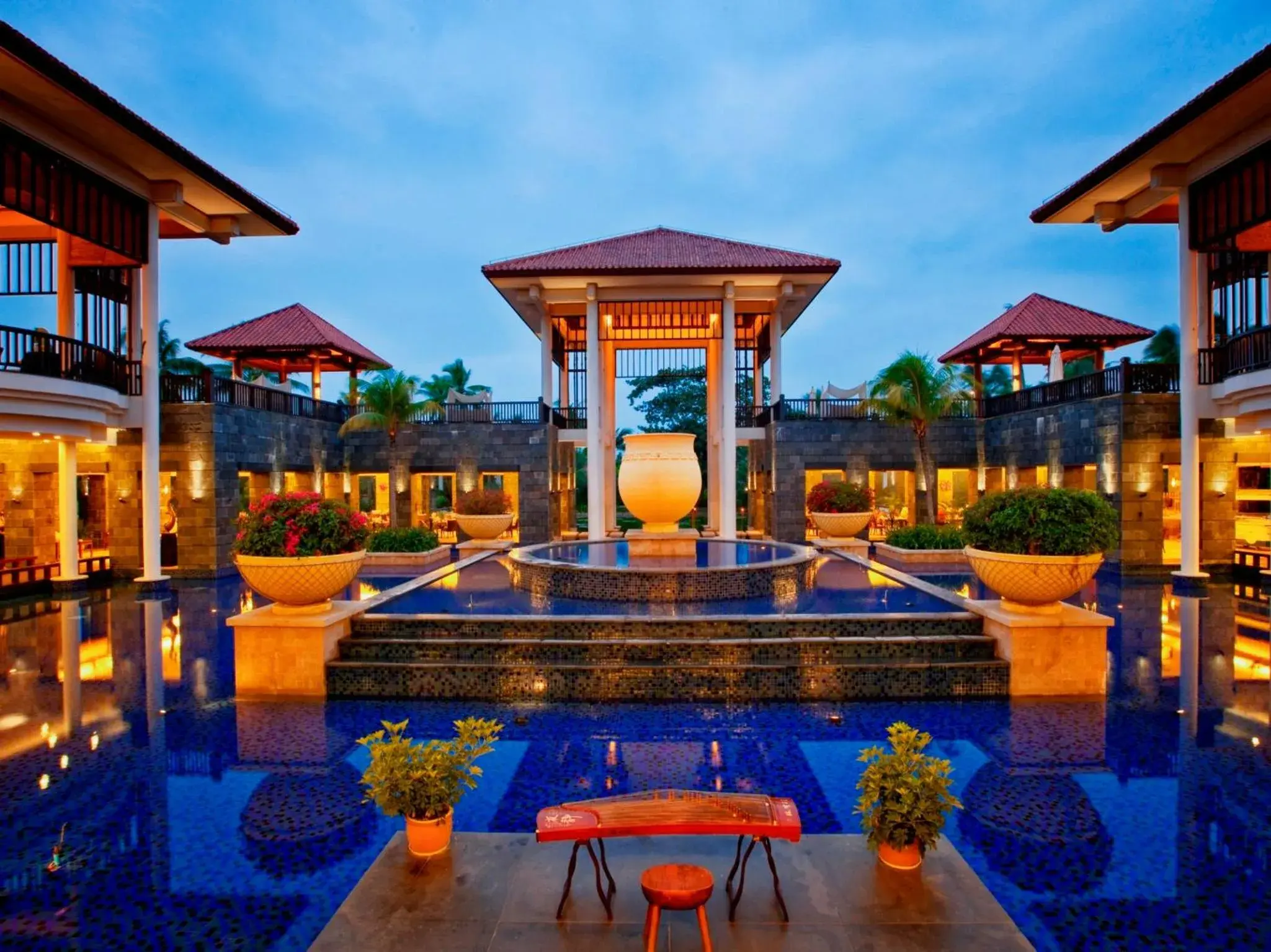 Lobby or reception, Swimming Pool in Banyan Tree Sanya