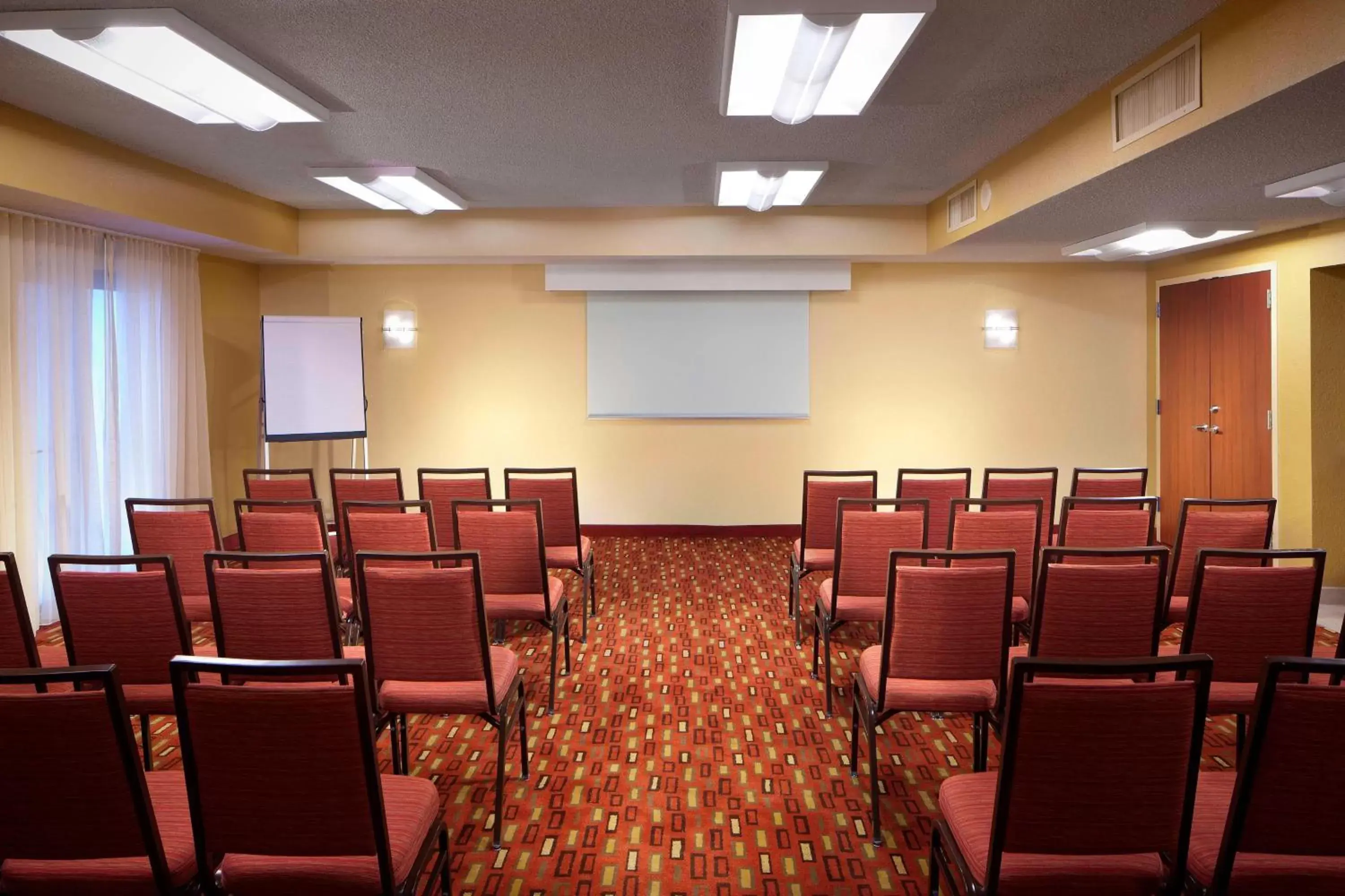 Meeting/conference room in Courtyard by Marriott Fort Lauderdale Plantation