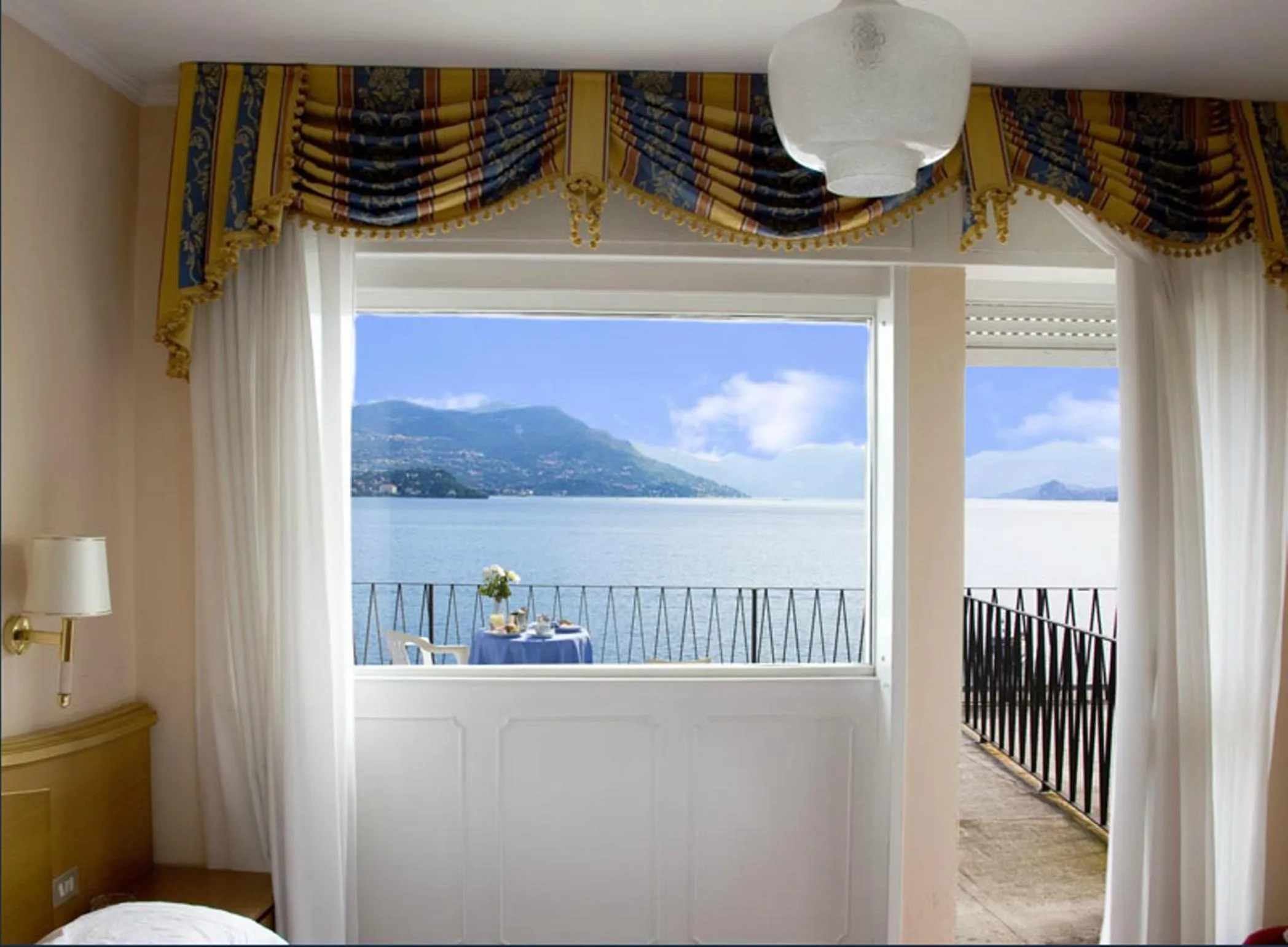 View (from property/room) in Hotel Milan Speranza Au Lac