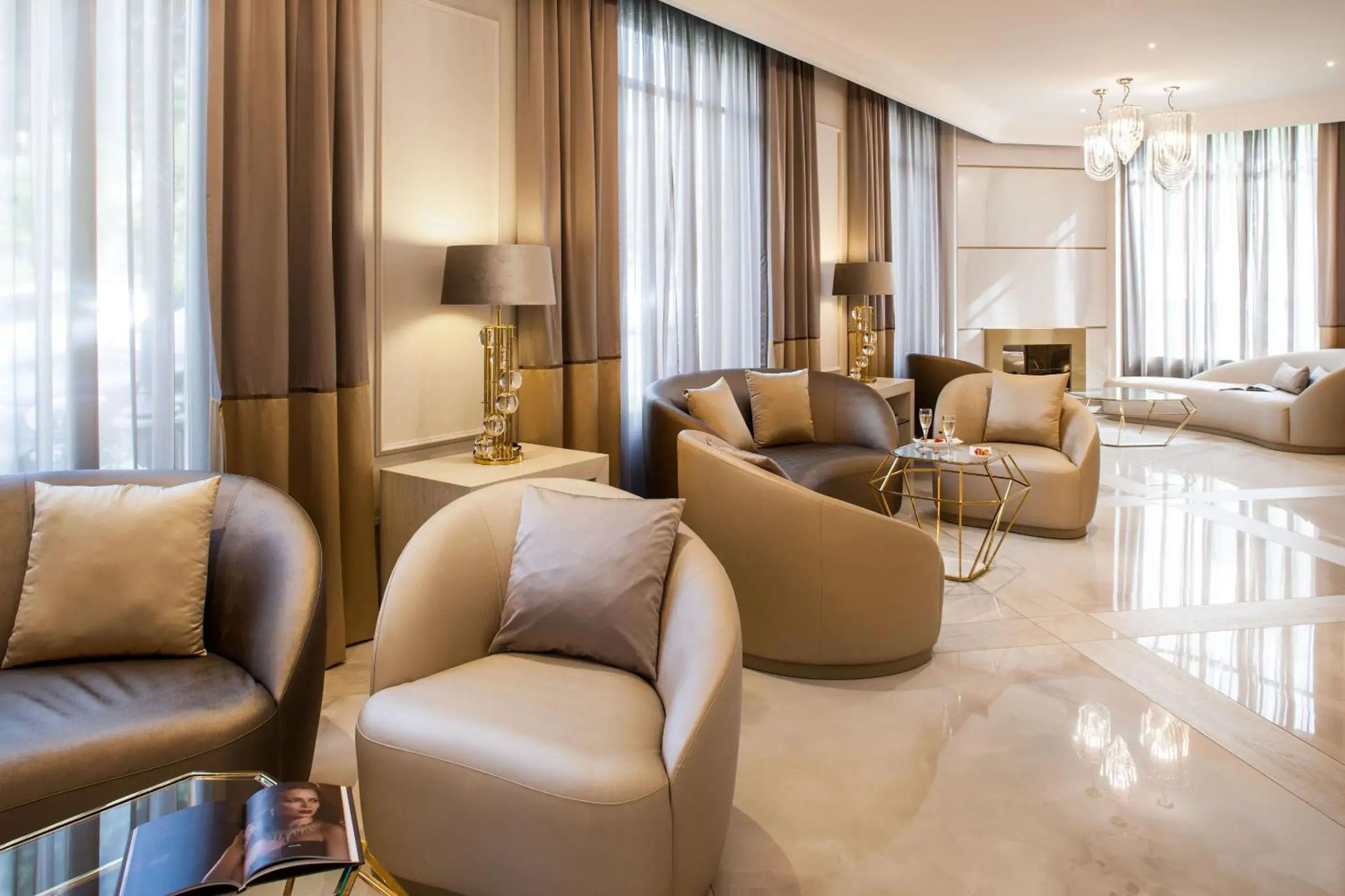 Lobby or reception, Seating Area in Hotel Dei Fiori Restaurant - Meeting & Spa