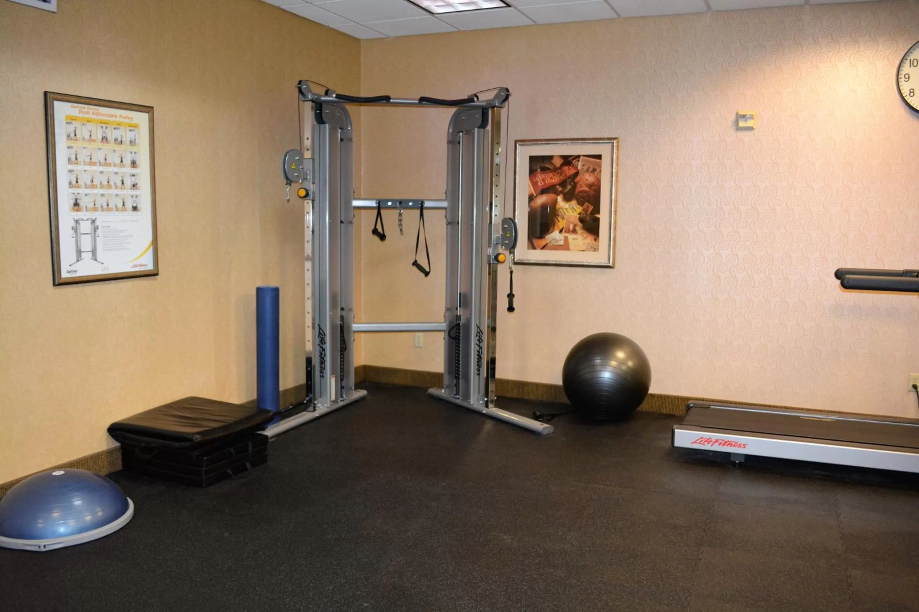 Fitness centre/facilities in Holiday Inn Hazlet by IHG