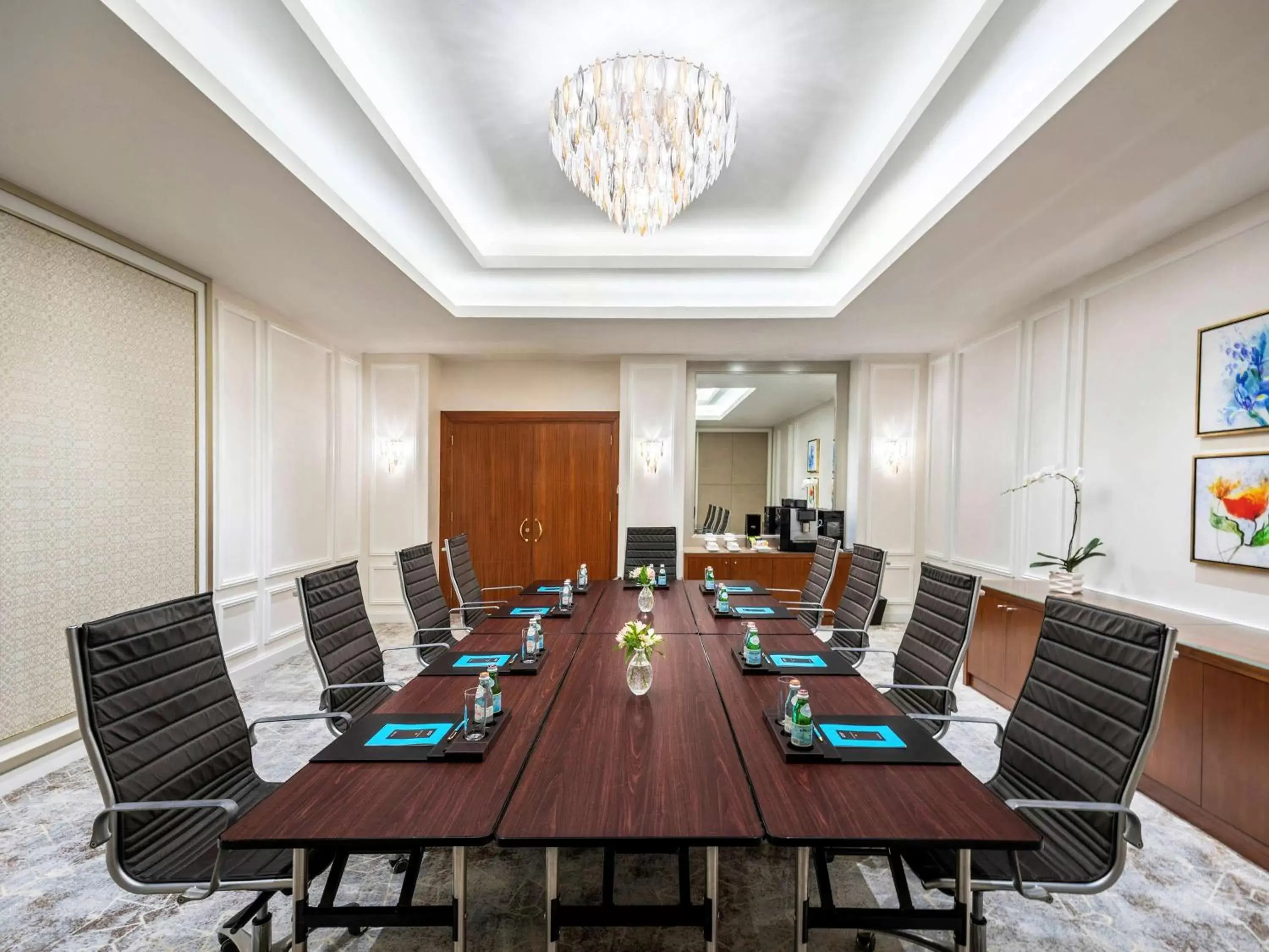 Meeting/conference room in Sofitel Dubai Jumeirah Beach
