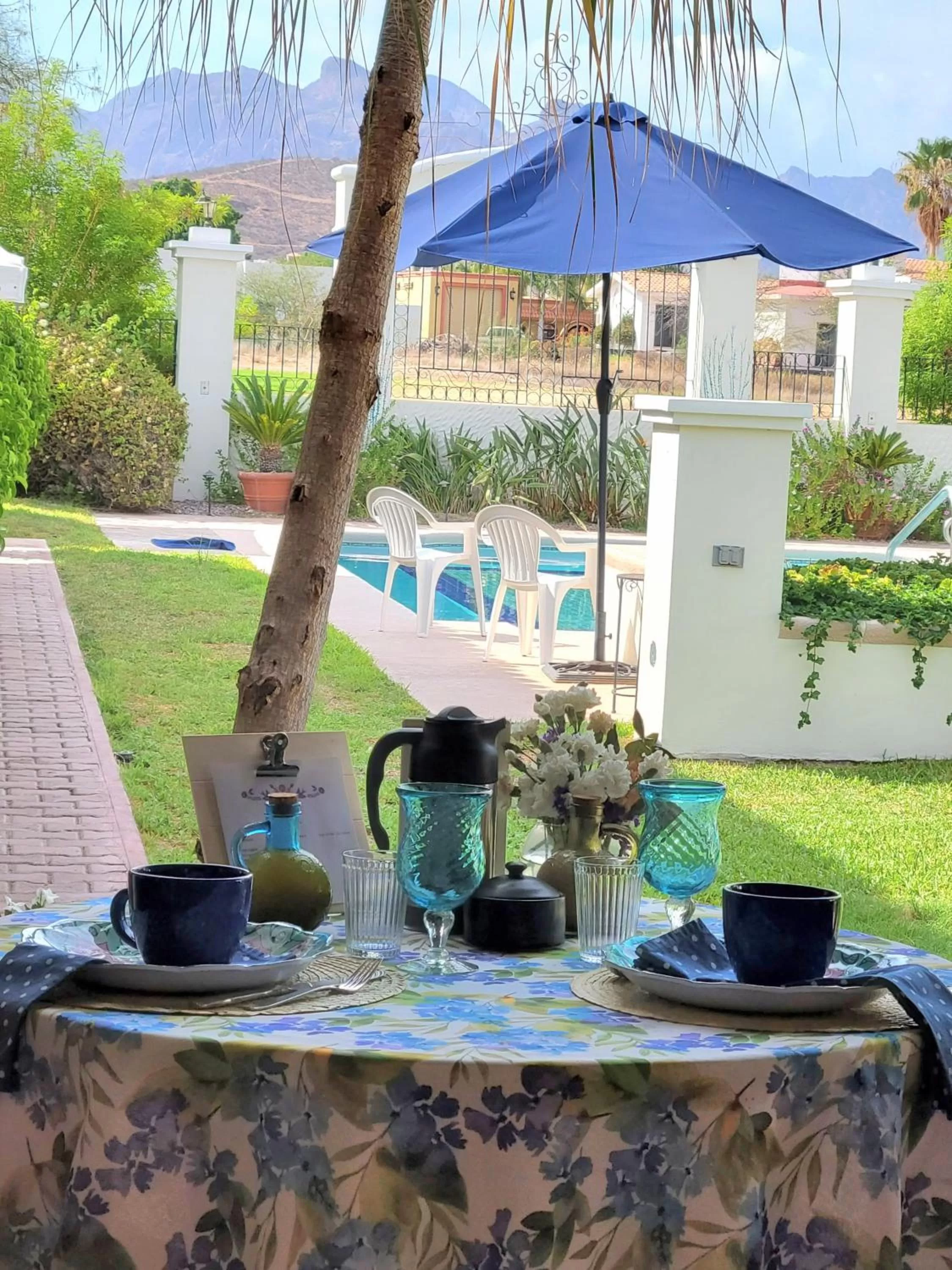 Continental breakfast in Casa Magdalena