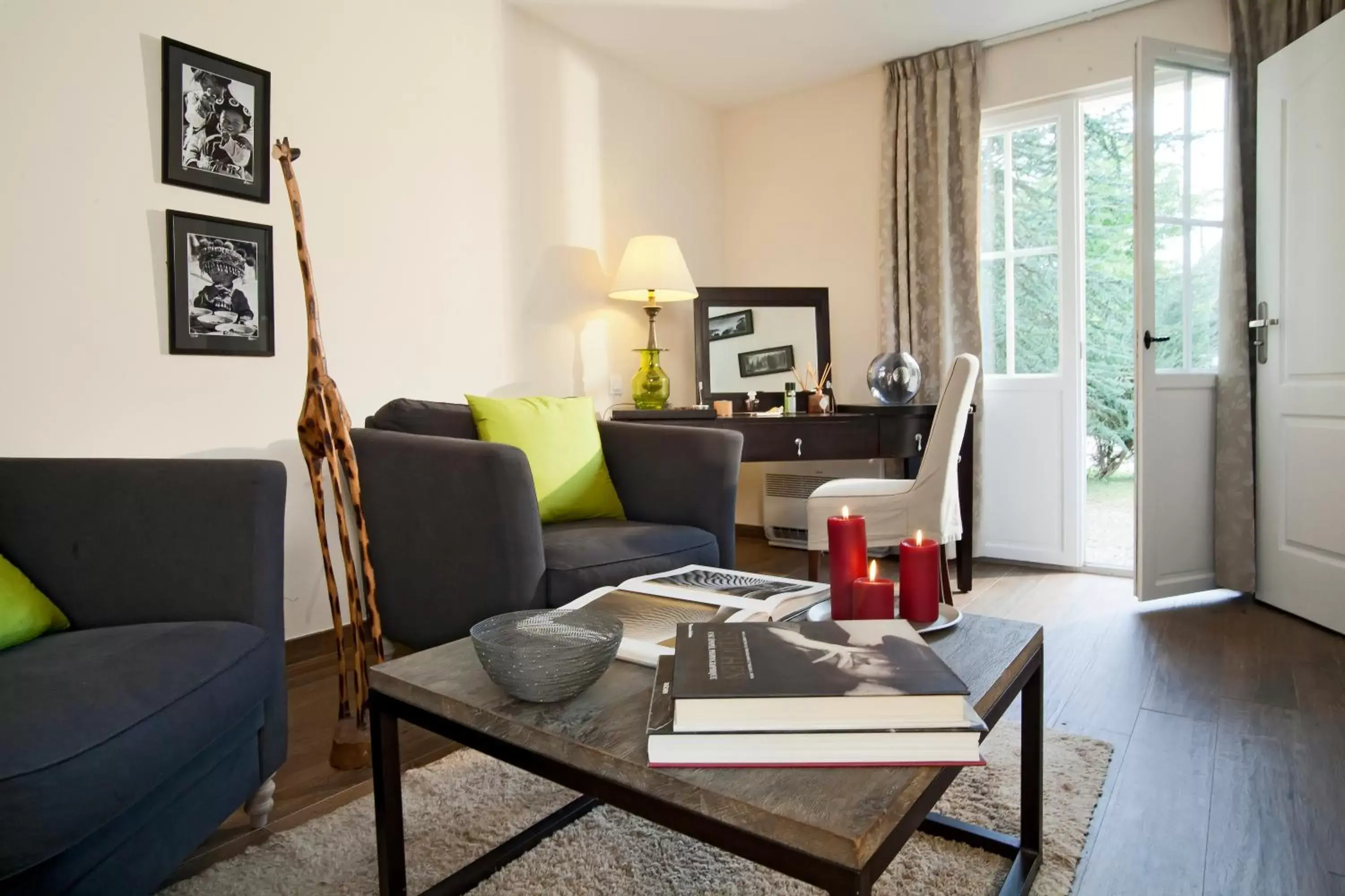 Living room, Seating Area in Domaine de Bellevue, The Originals Relais (Relais du Silence)