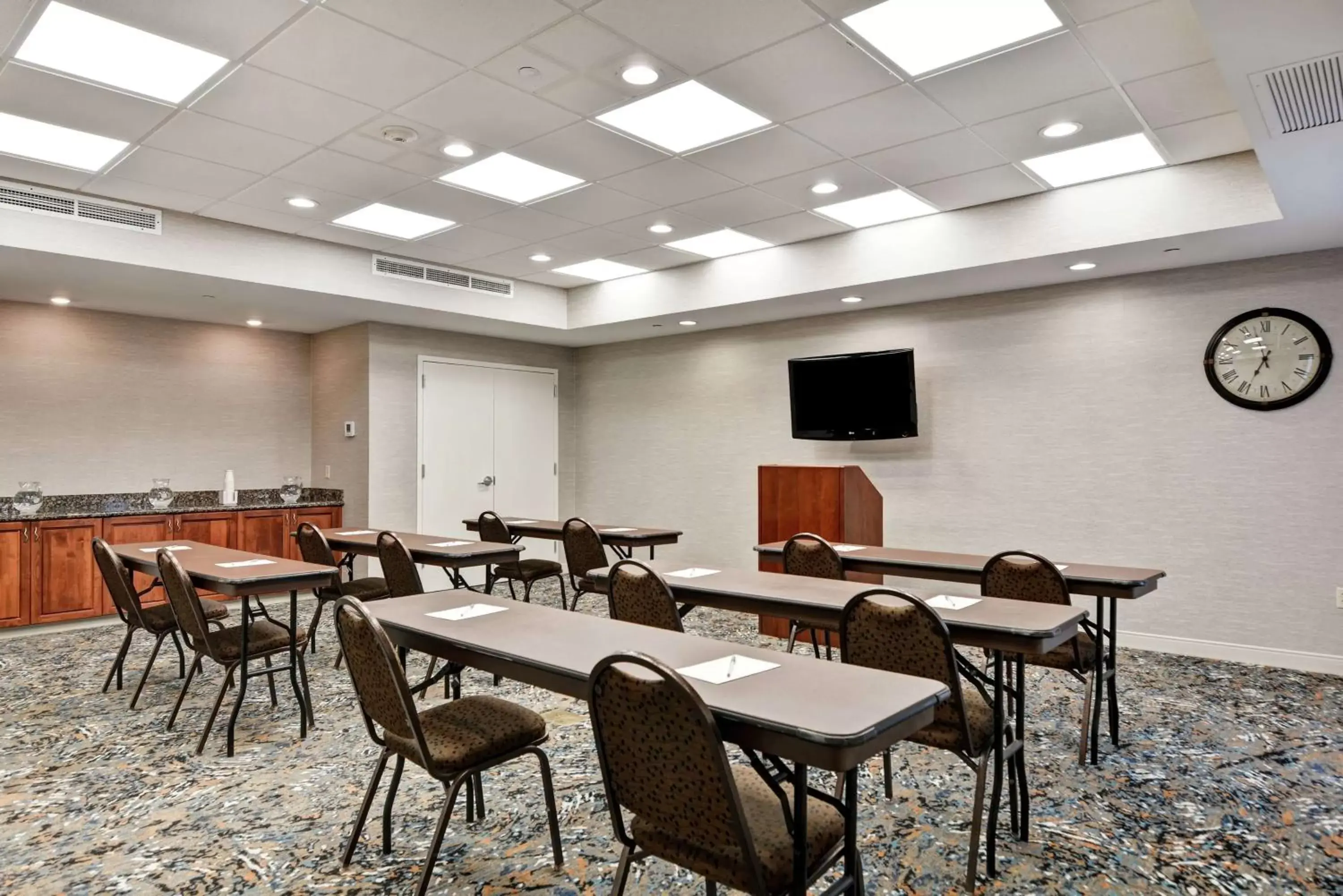 Meeting/conference room, Restaurant/Places to Eat in Hampton Inn Moab