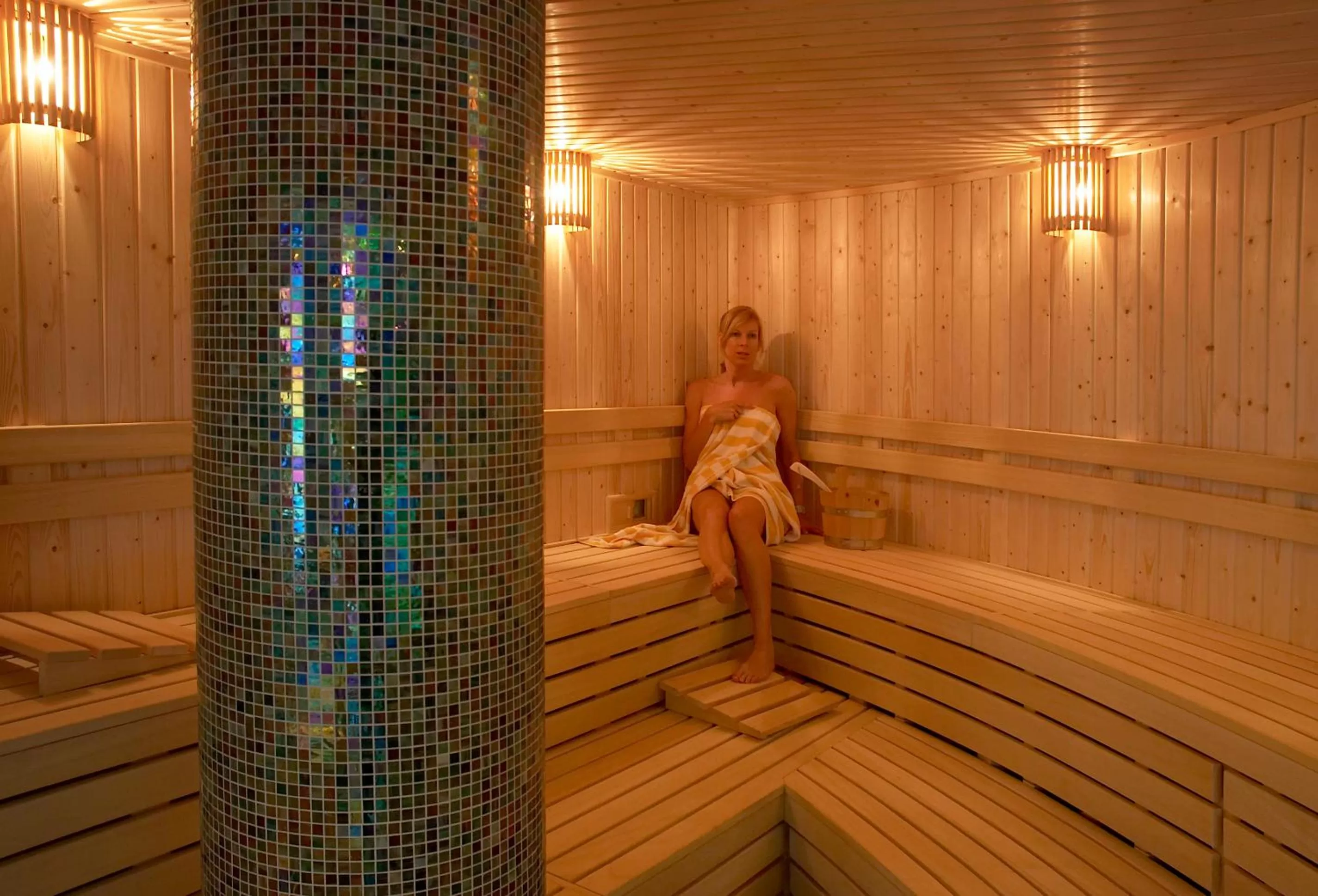 Spa and wellness centre/facilities in Hotel & Appartementen - De Zeven Heuvelen