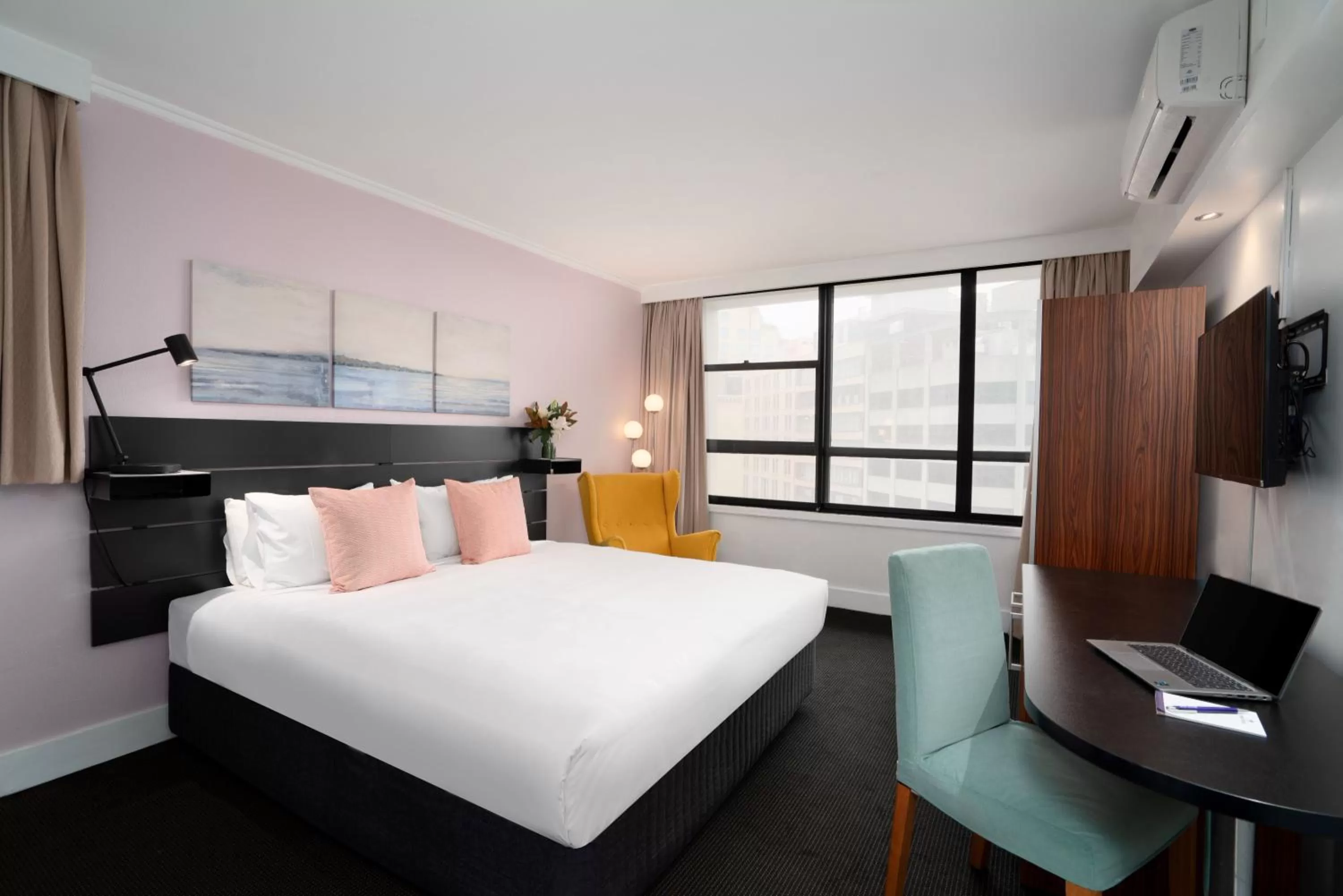 Bed in Park Regis City Centre